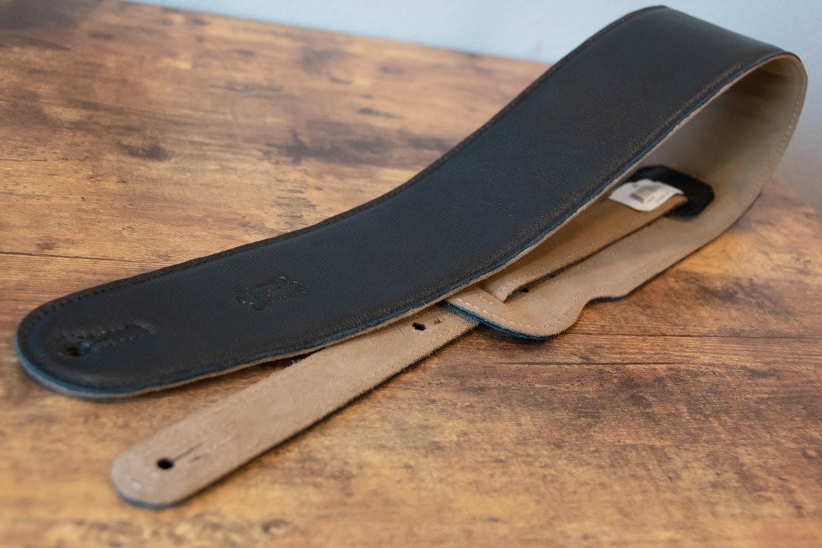 Levy's M4GF 3.5-inch Padded Garment Leather Bass Strap - Black