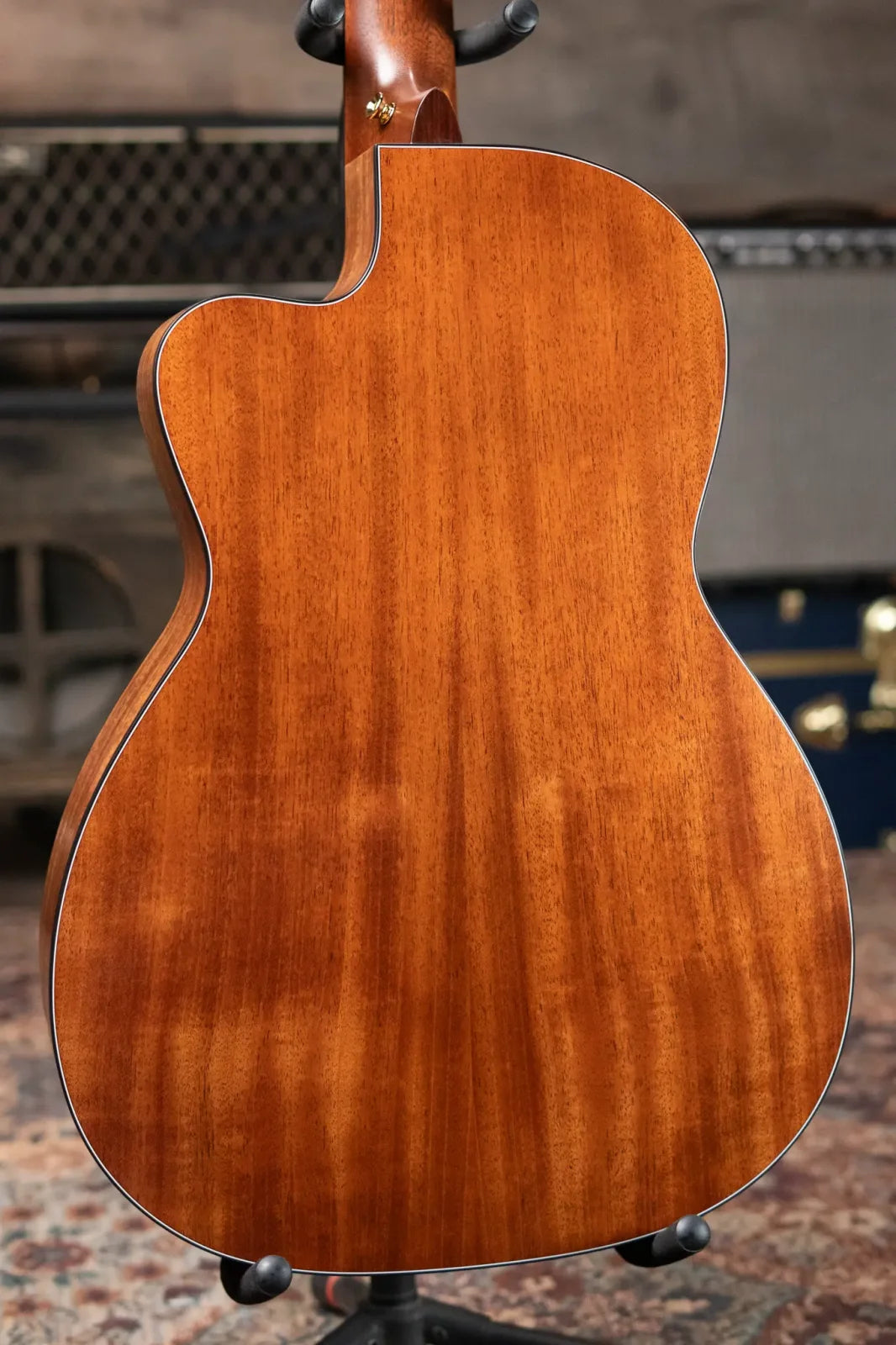Martin 000C12-16E Nylon Acoustic/Electric with Gig Bag - Demo