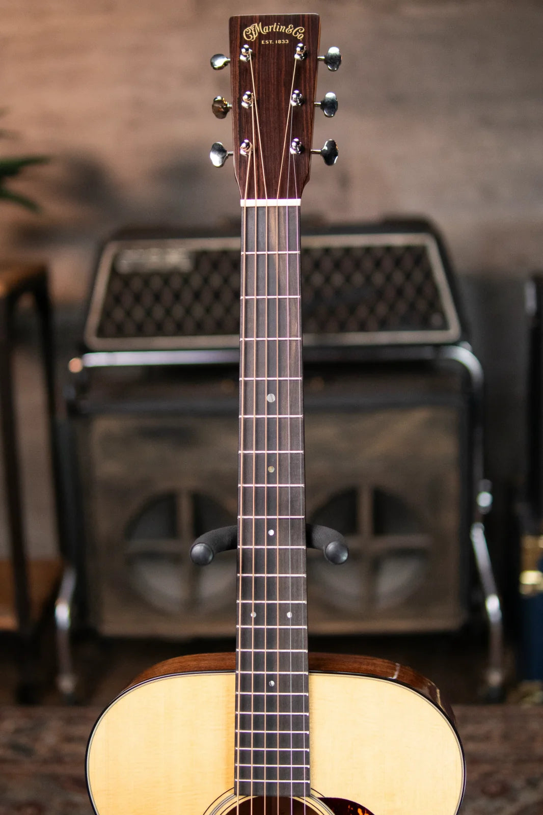 Martin 000-18 Acoustic Guitar with Hardshell Case - Demo