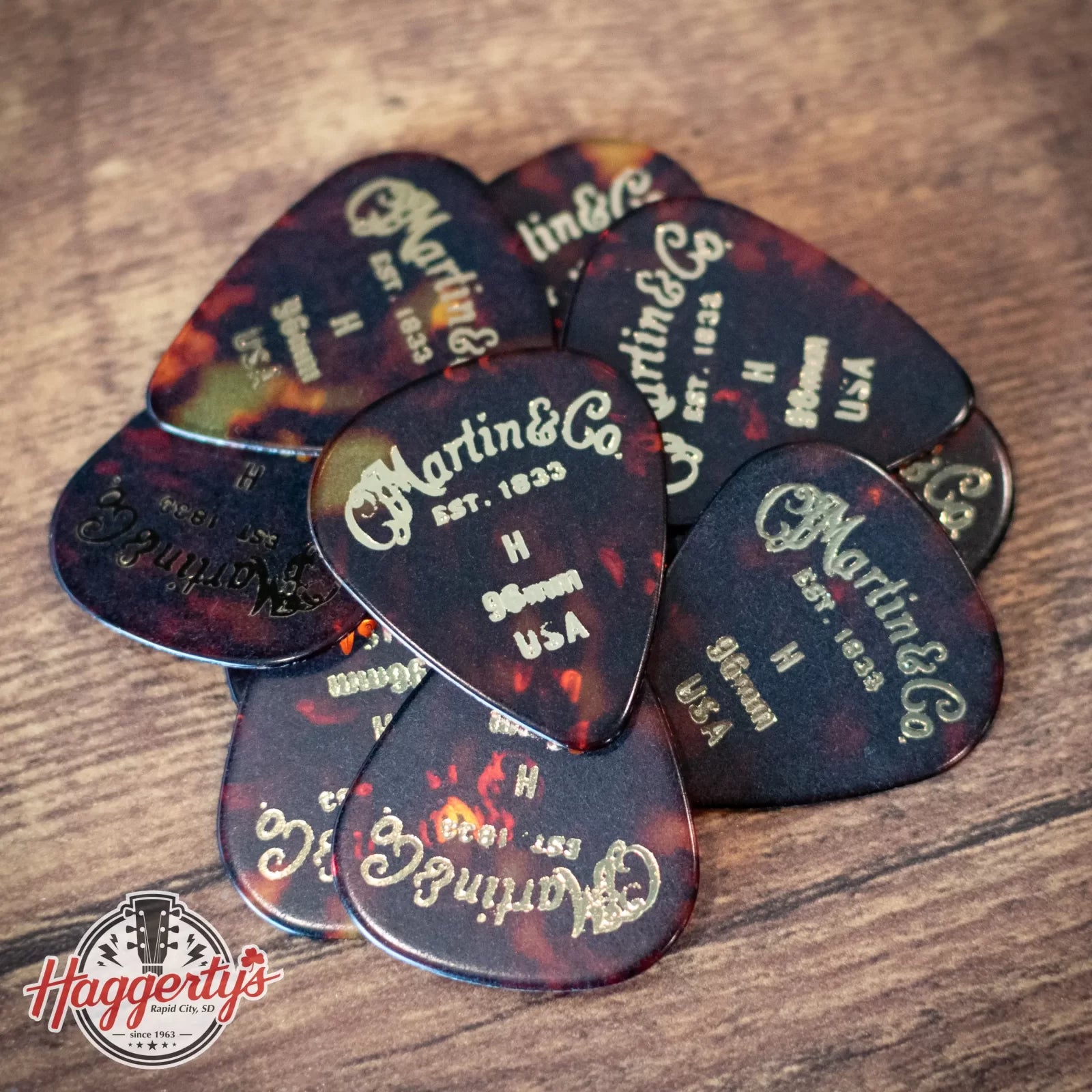 Martin #1 Standard 351 Guitar Pick Pack - Heavy 0.96mm (12-pack)