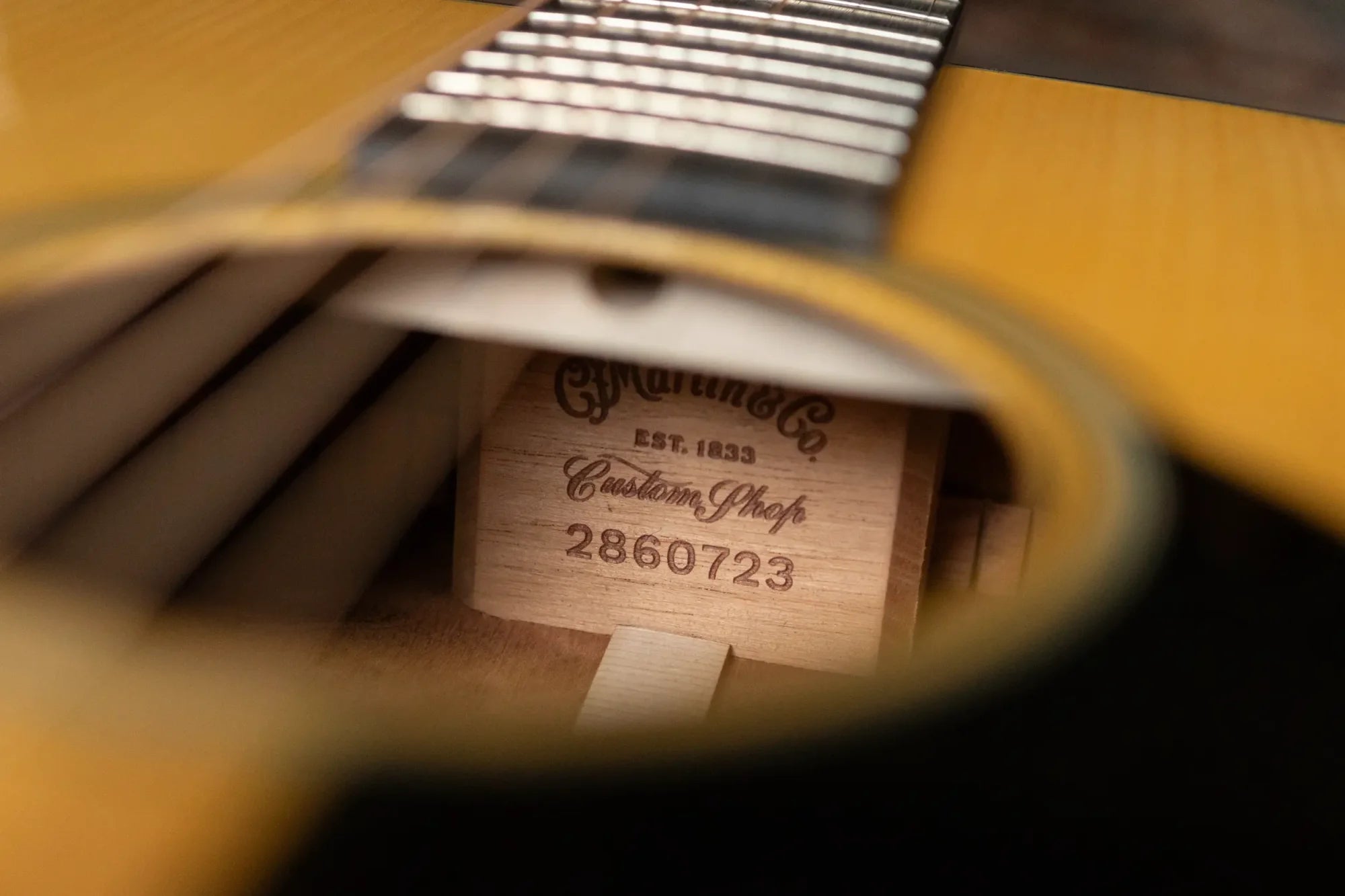 Martin Custom Shop 000-14F Old Style 18 Acoustic Guitar - Quilted Sapele with Hardshell Case