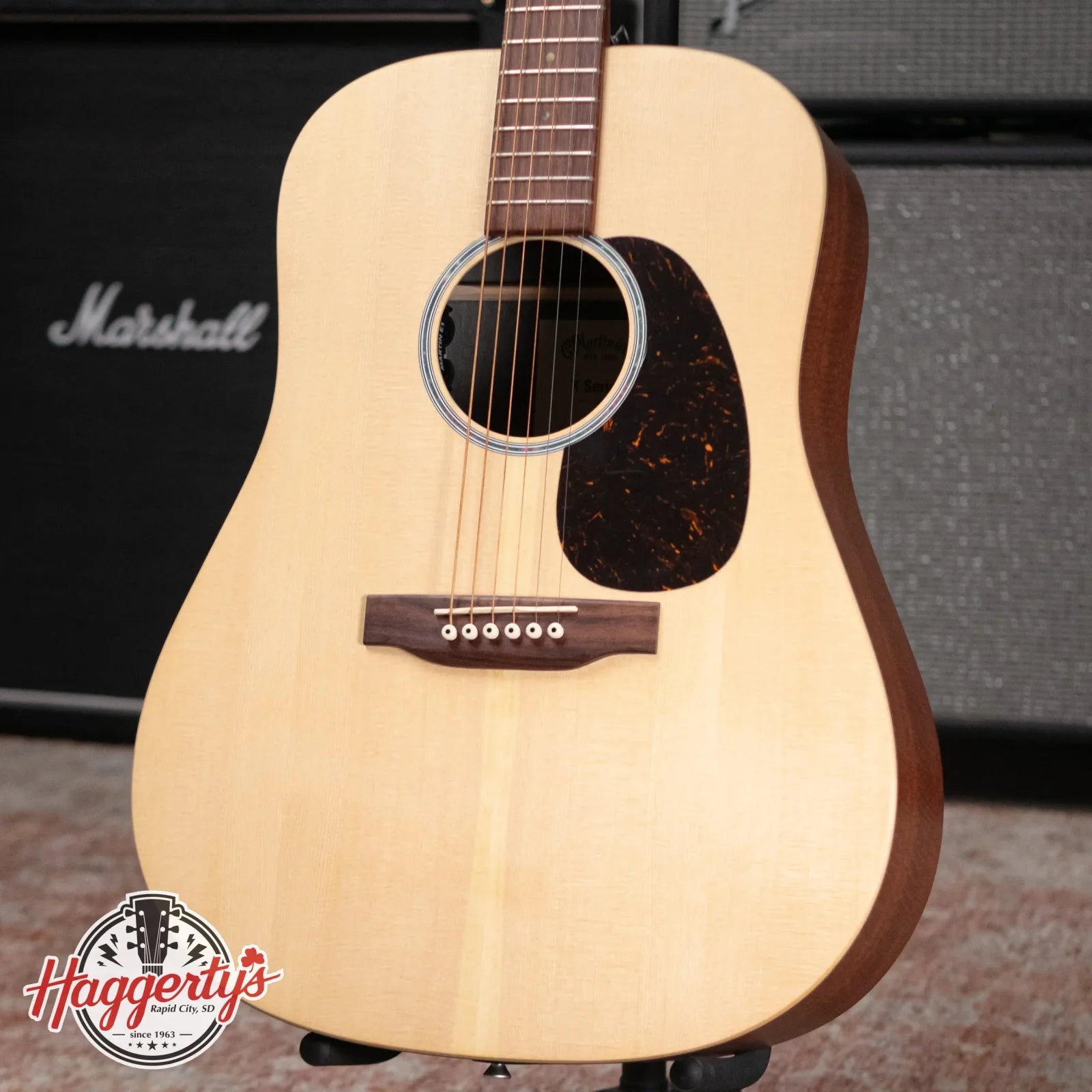 Martin D-X2E Acoustic/Electric - Mahogany with Gig Bag