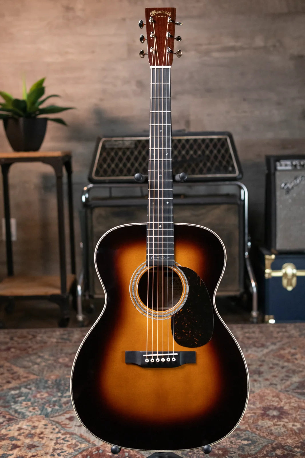 Martin Eric Clapton Signature 000-28EC Acoustic Guitar - Sunburst with Hardshell Case