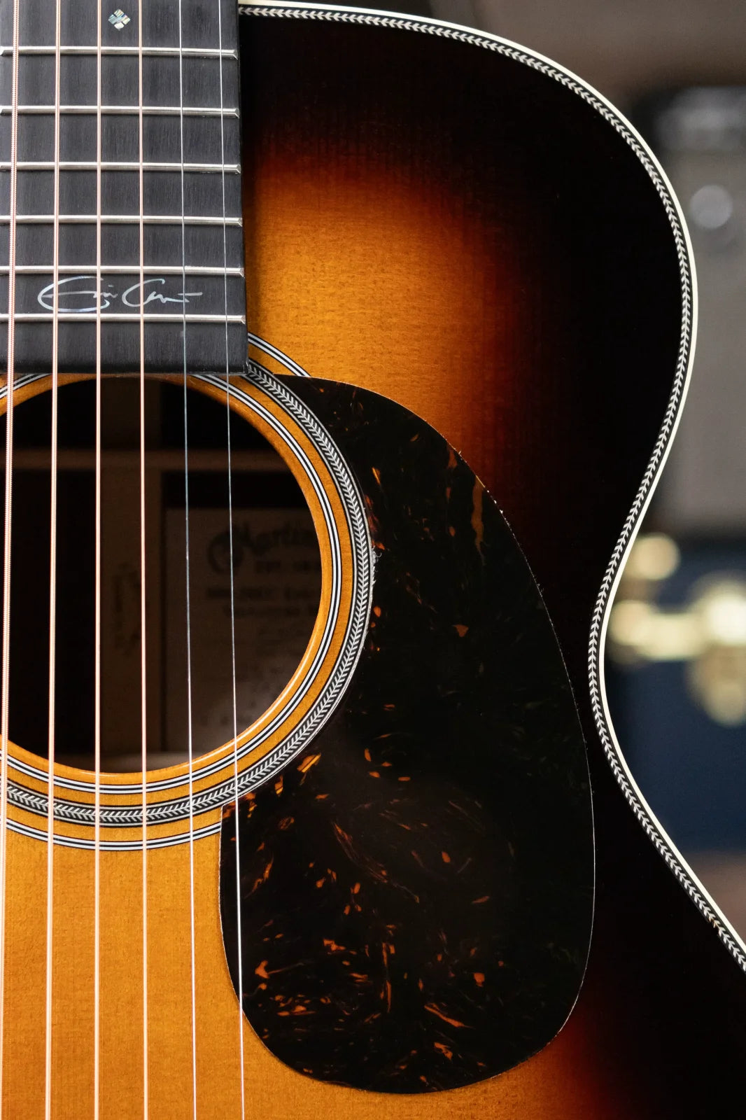 Martin Eric Clapton Signature 000-28EC Acoustic Guitar - Sunburst with Hardshell Case