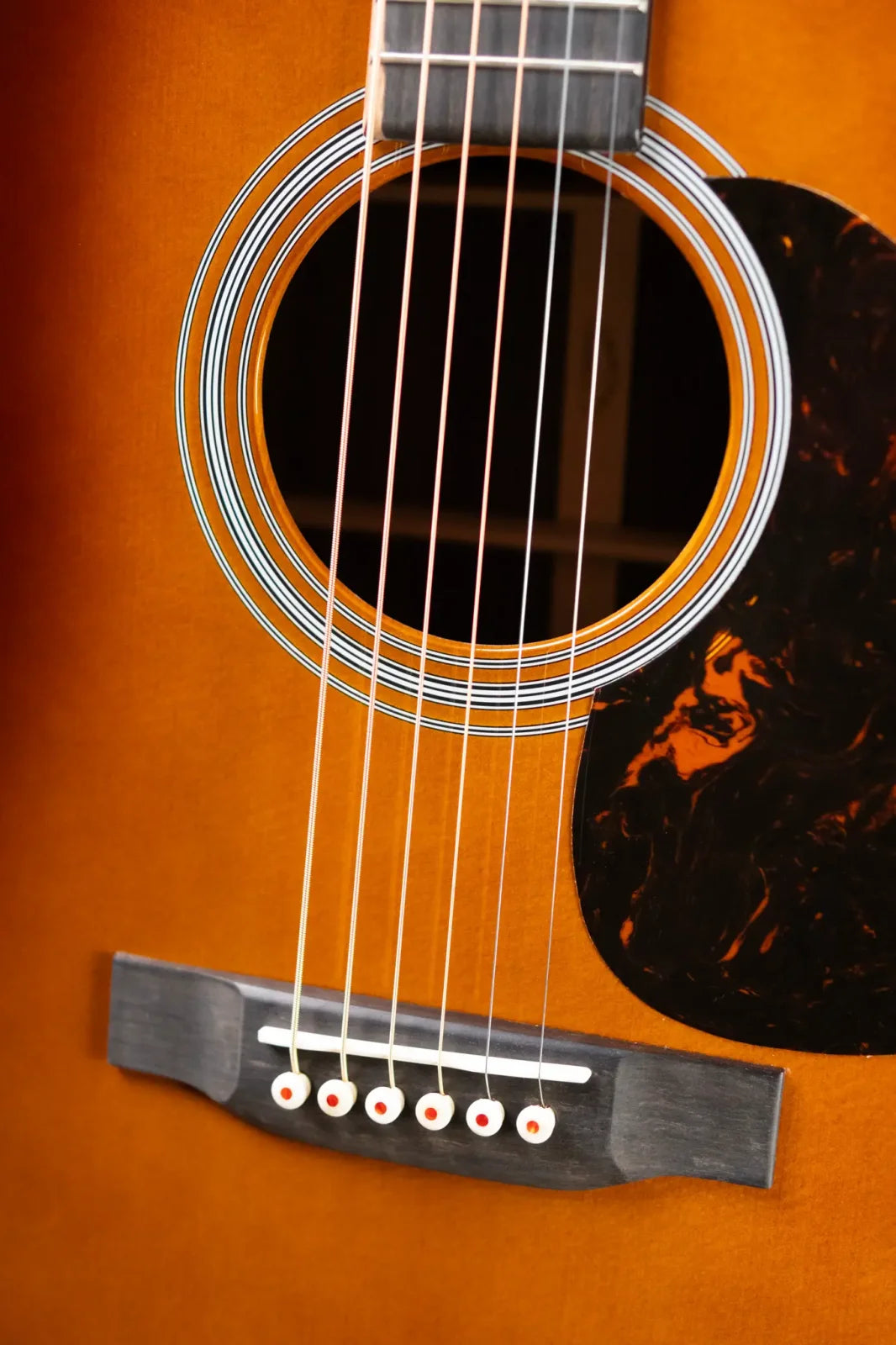 Martin HD-28 1933 Ambertone Dreadnought Acoustic Guitar with Hardshell Case