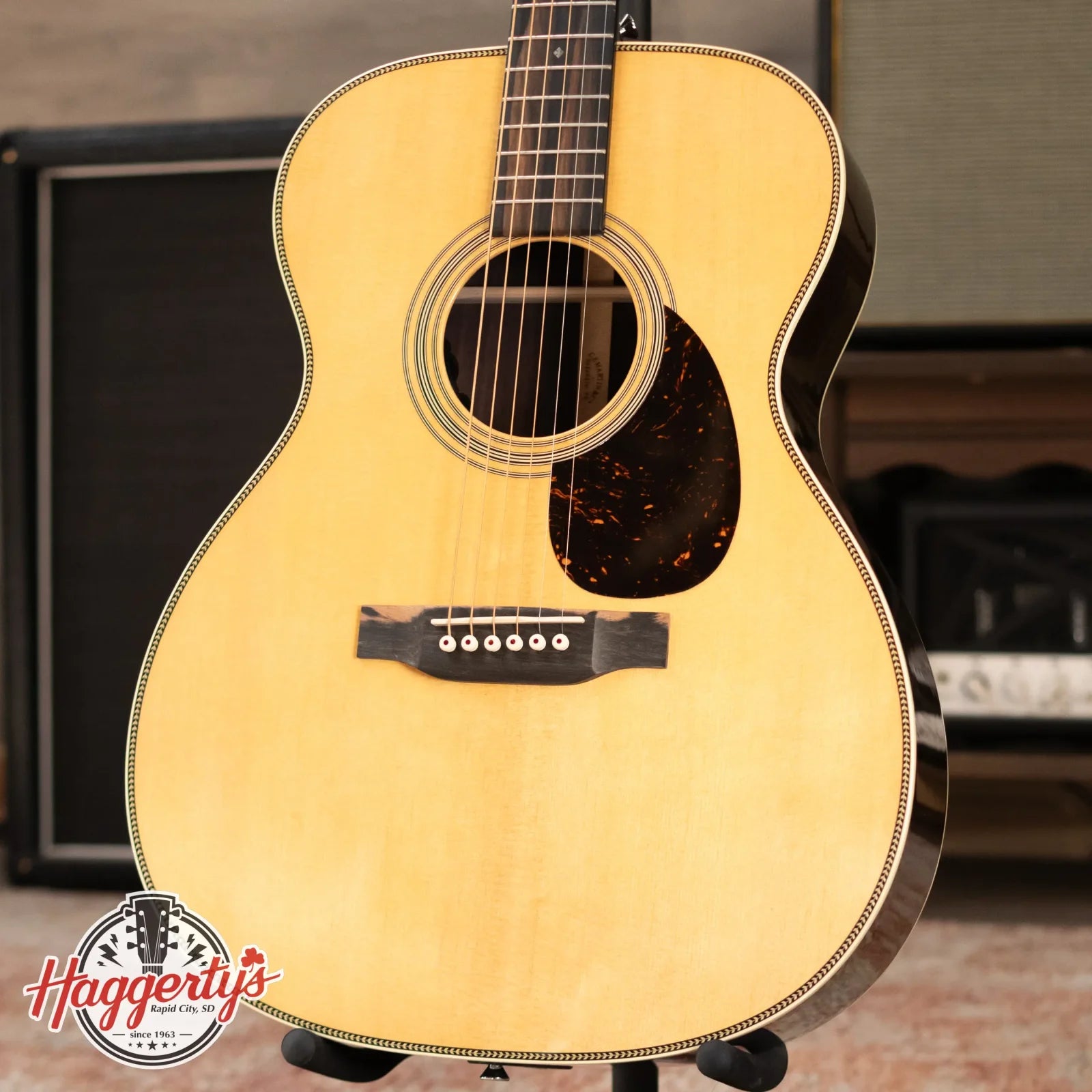 Martin OM-28E Acoustic/Electric Guitar with Hardshell Case