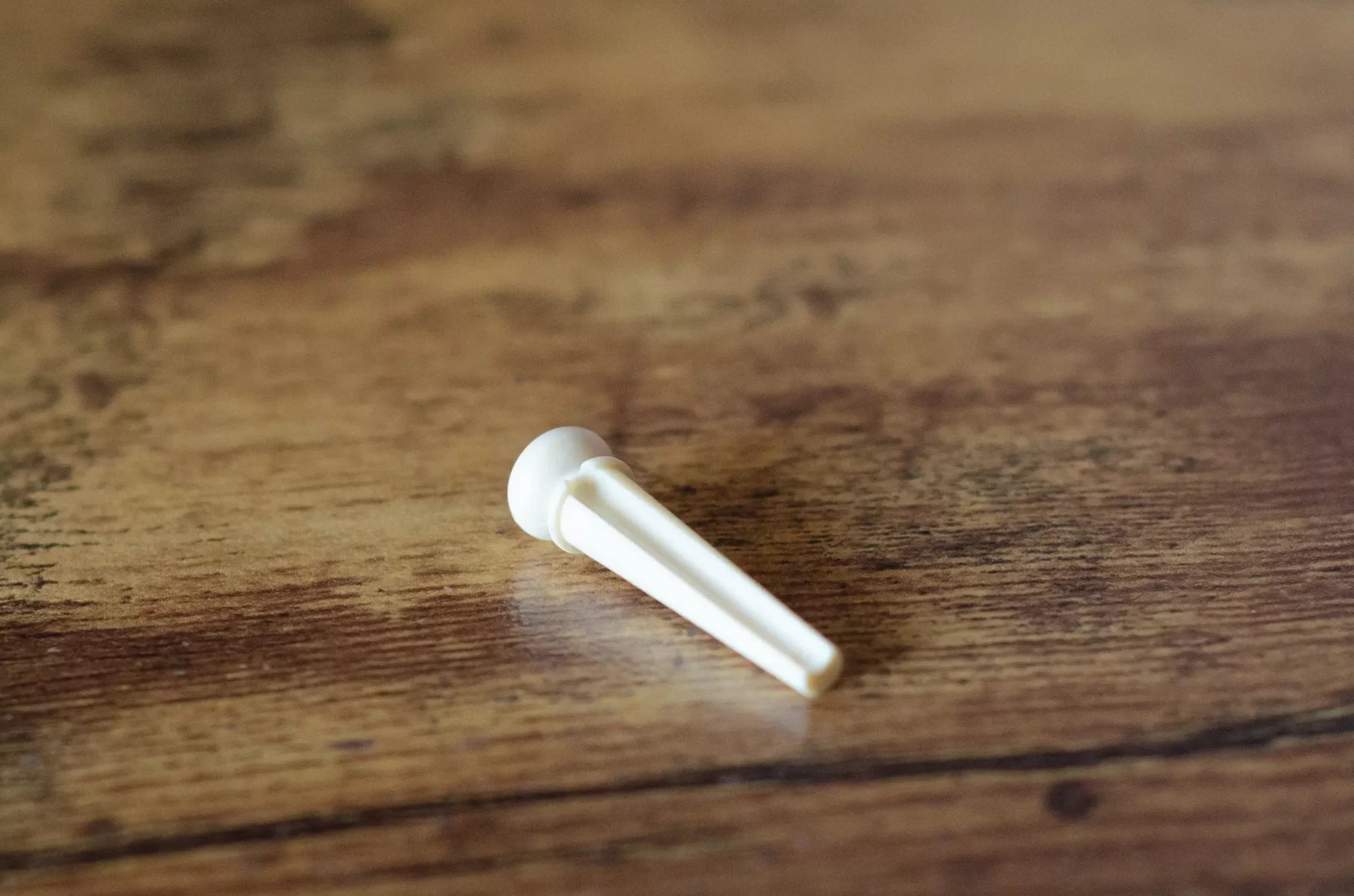 Martin Pearl Inlaid Bridge & Endpins (White)