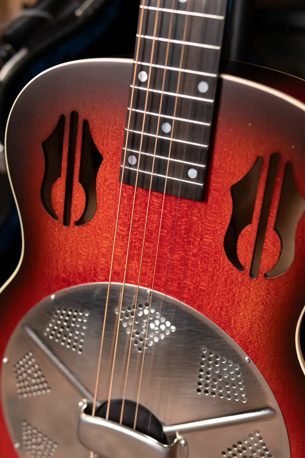 National Rosita 14 Fret with Hardshell Case