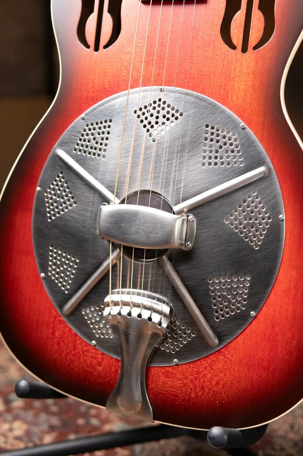 National Rosita 14 Fret with Hardshell Case