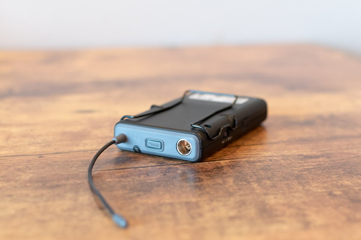 Shure SLX14 Wireless Guitar System - H19 Band