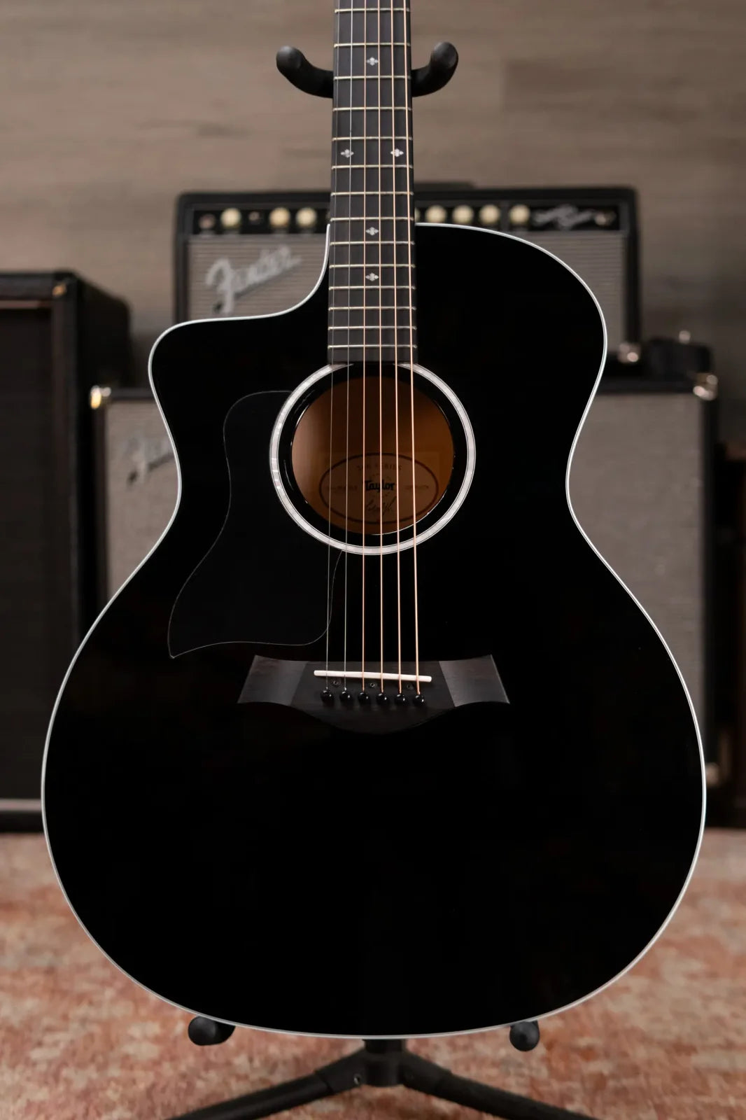 Taylor 214ce-BLK DLX Grand Auditorium Acoustic/Electric Guitar with Deluxe Hard Shell Case