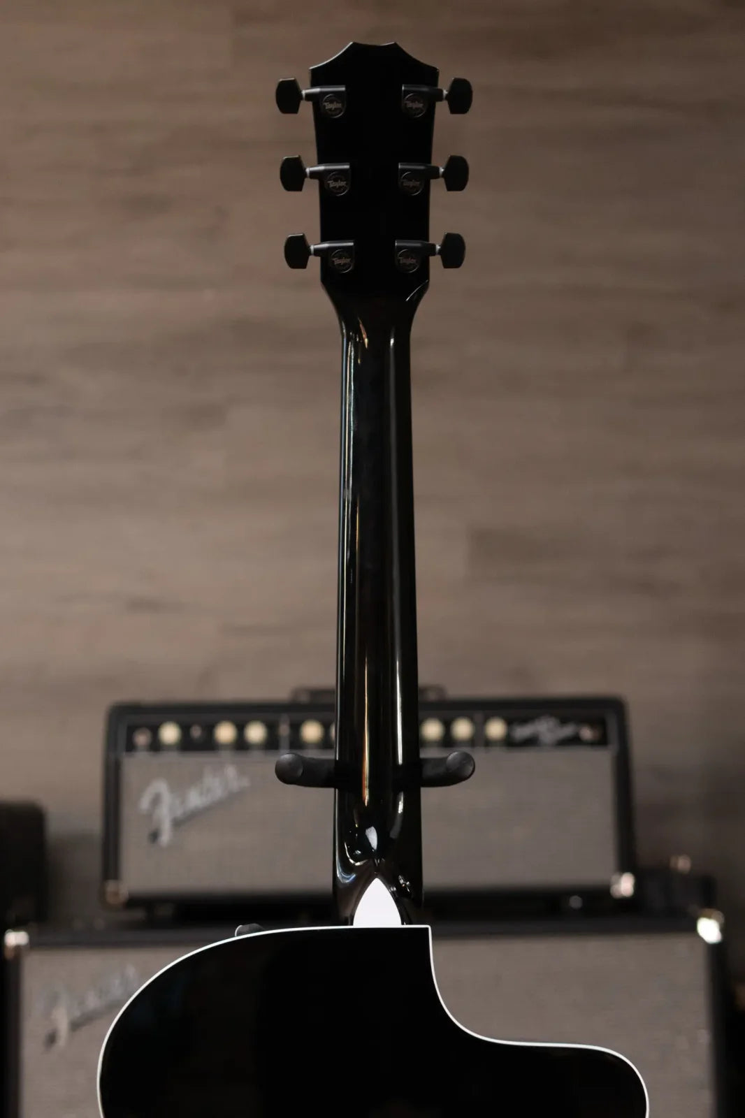 Taylor 214ce-BLK DLX Grand Auditorium Acoustic/Electric Guitar with Deluxe Hard Shell Case