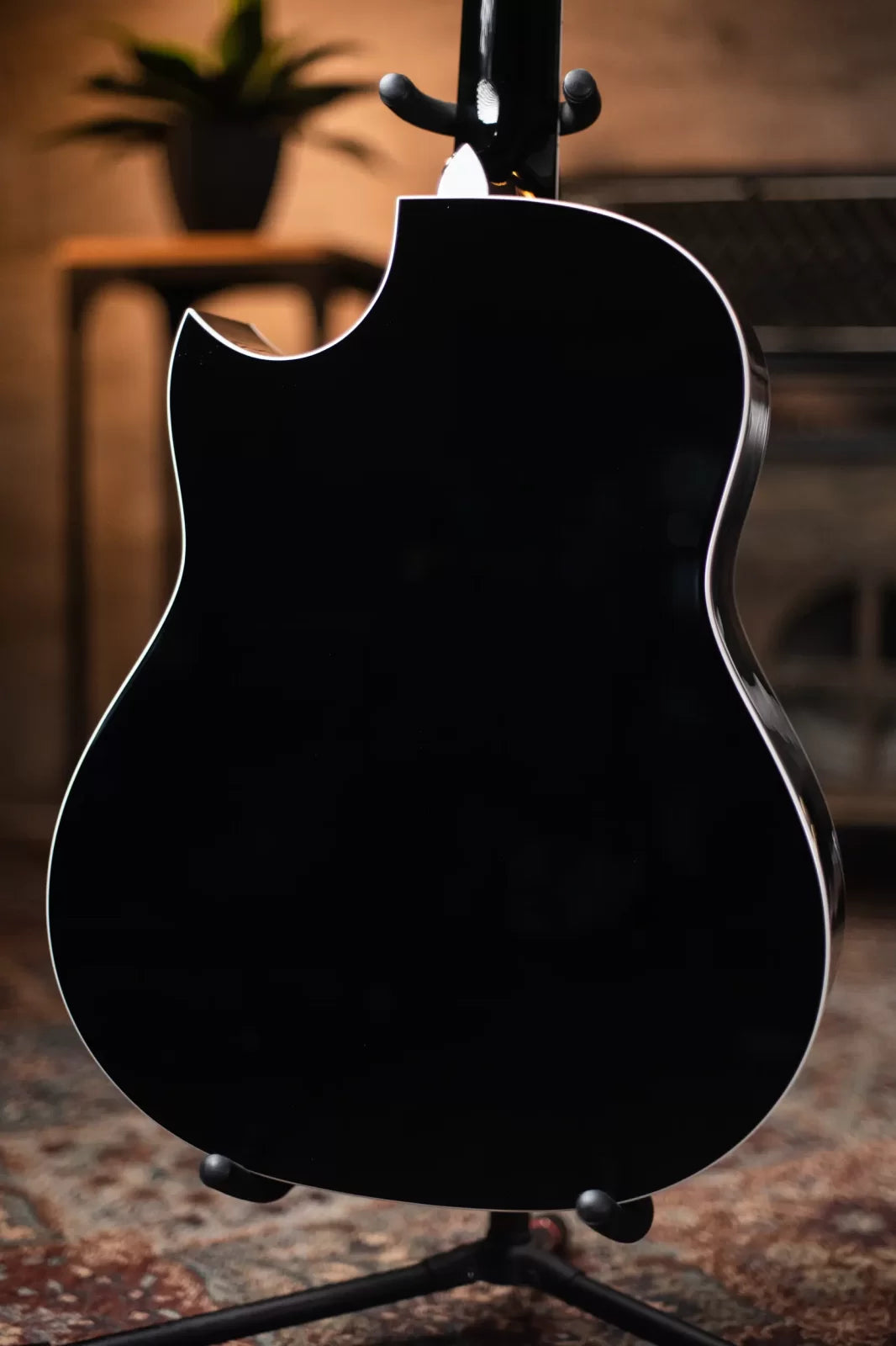 Taylor 657ce Bajo Quinto 10-String Acoustic/Electric Guitar with Hardshell Case