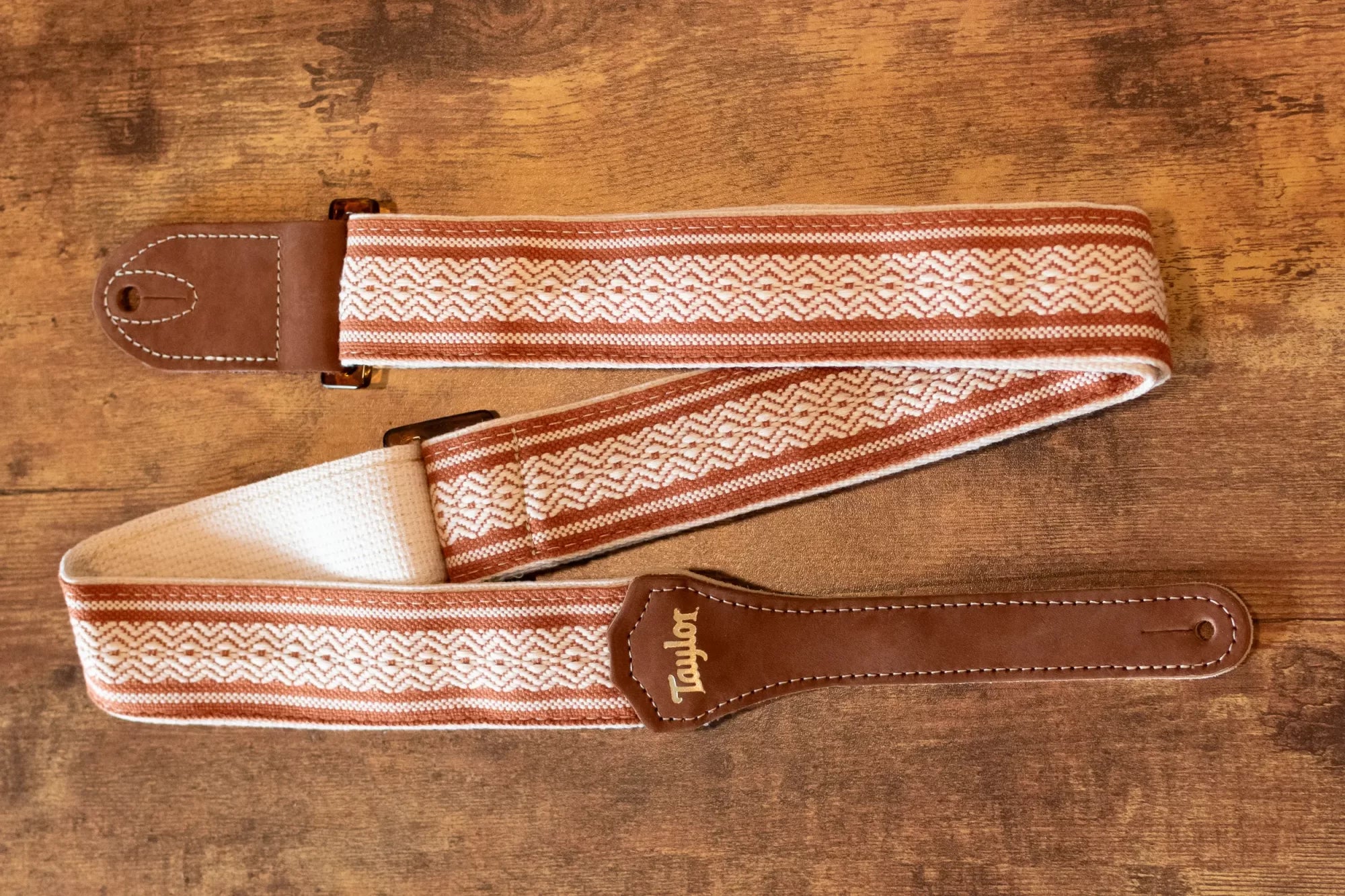 Taylor Academy Guitar Strap - White/Brown Jacquard Cotton - 2"
