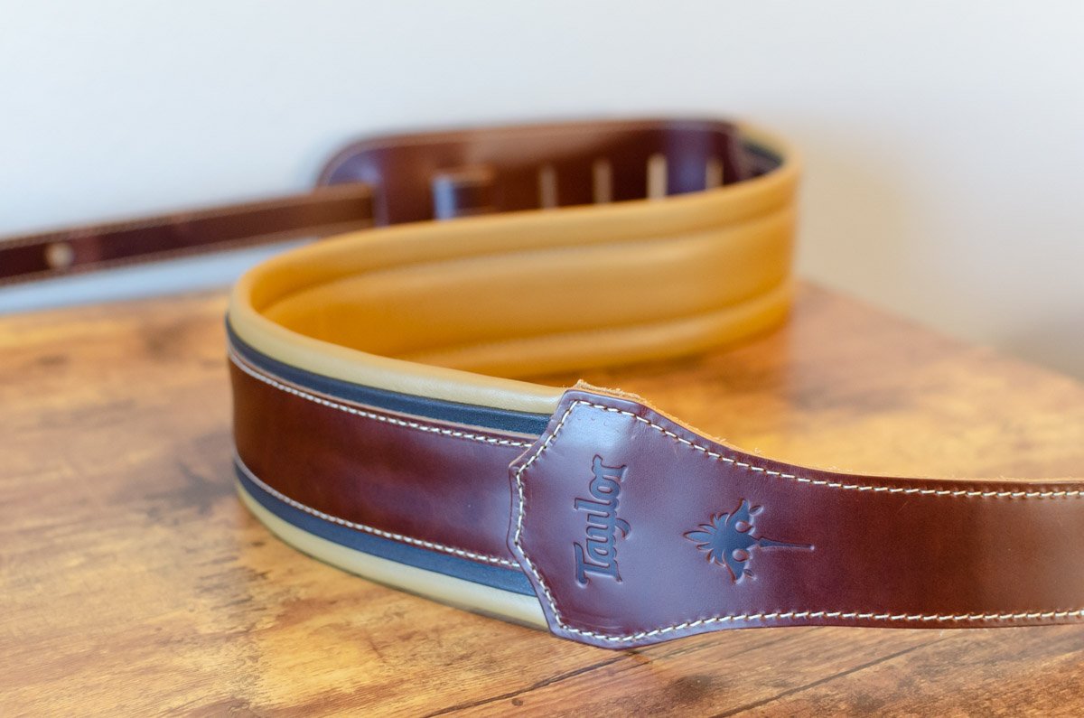 Taylor Ascension Leather Guitar Strap - Black/Butterscotch 3"