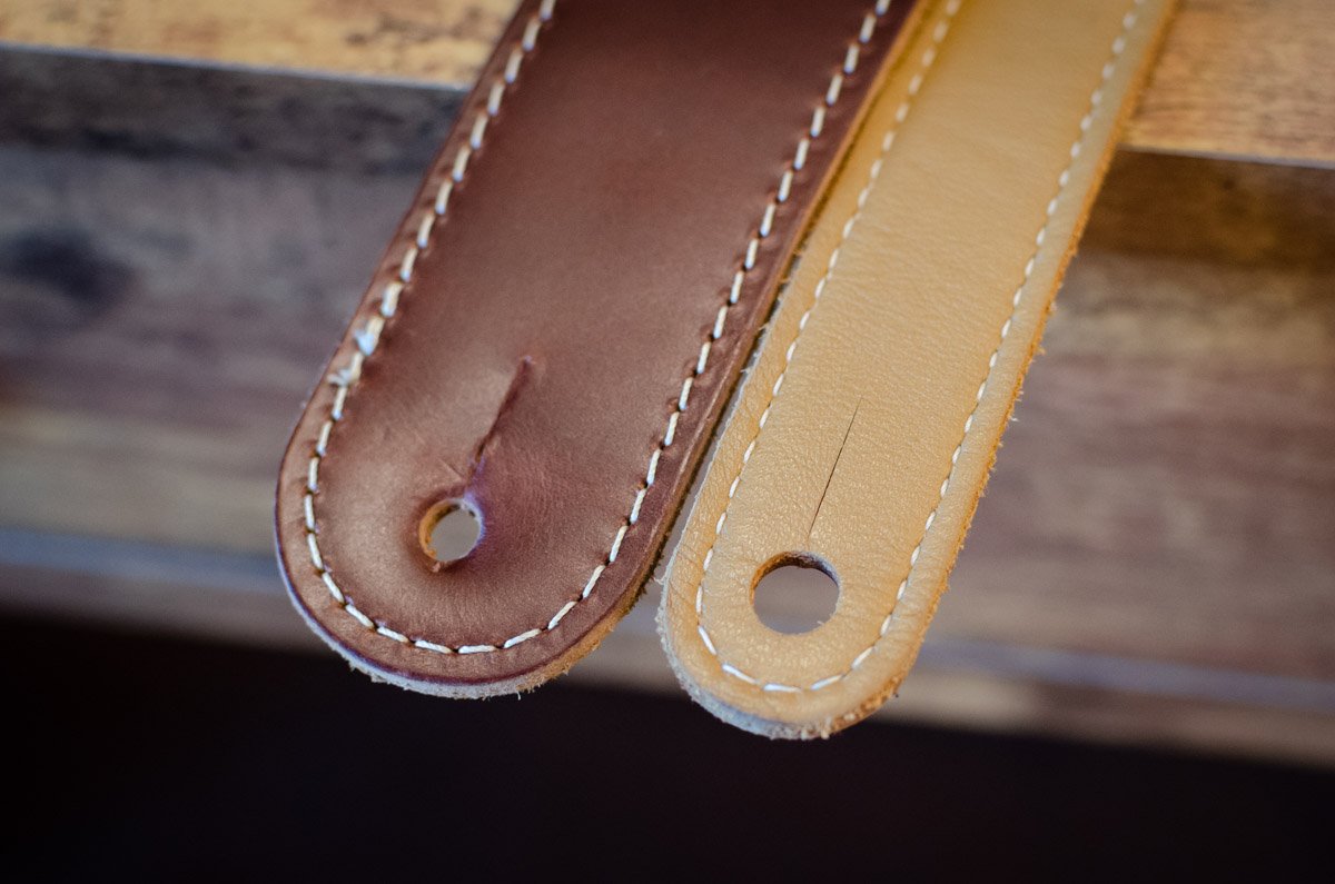 Taylor Ascension Leather Guitar Strap - Black/Butterscotch 3"