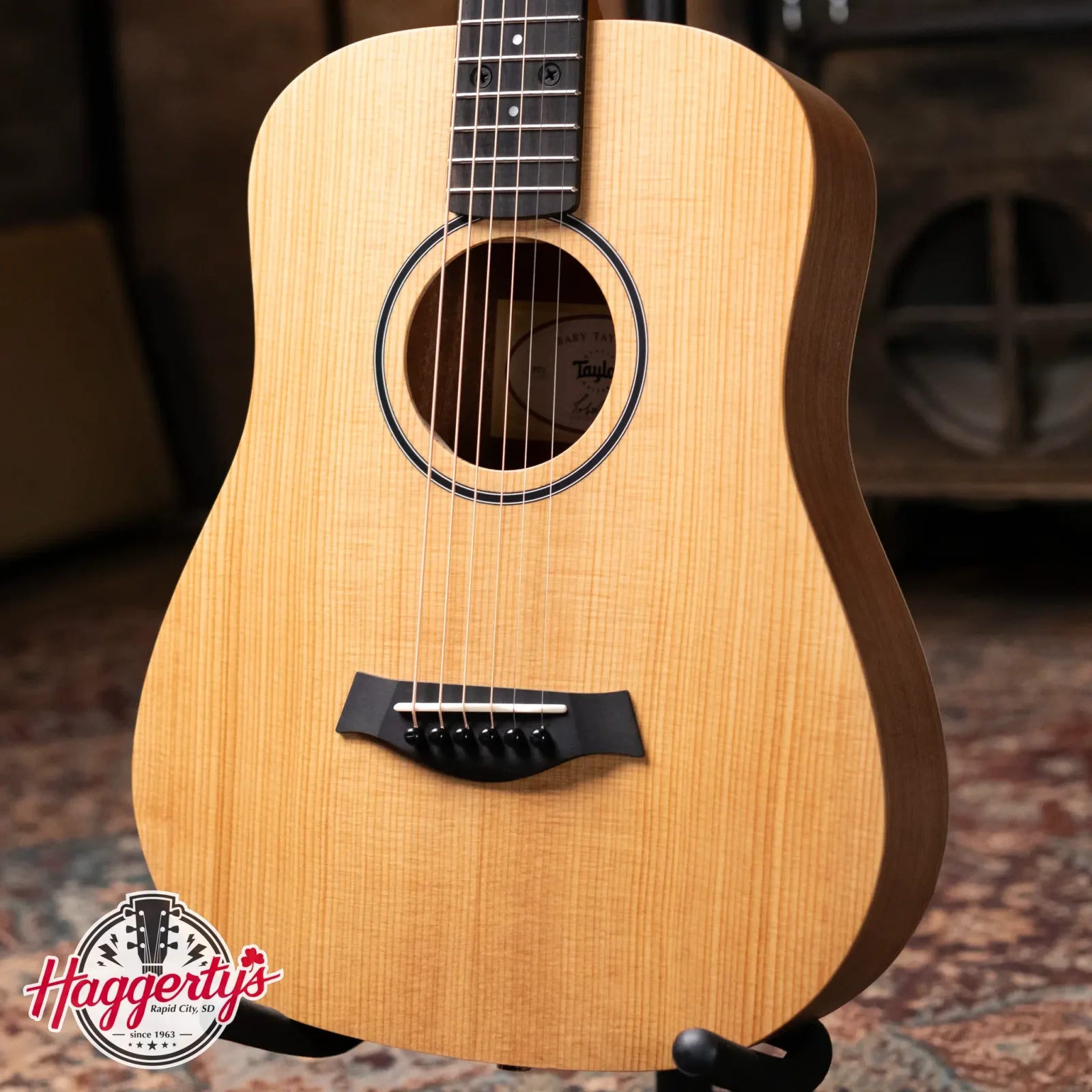 Taylor BT1 Baby Taylor Acoustic Guitar with Gig Bag