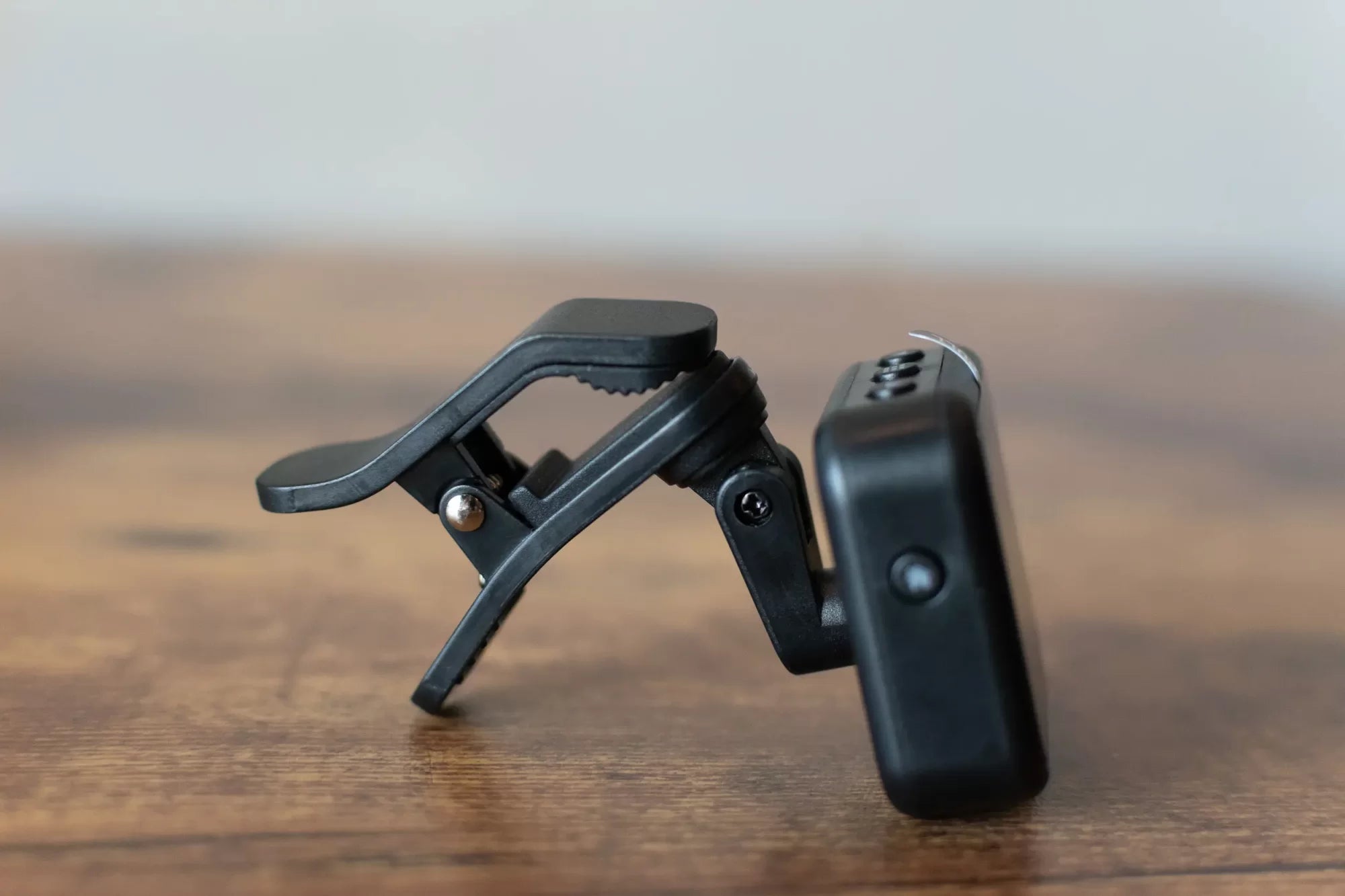Taylor Beacon Clip-On Digital 5-Way Accessory Tuner