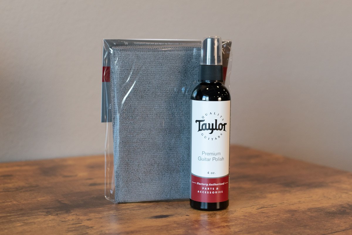 Taylor Essentials Pack, Gloss Finish Guitars