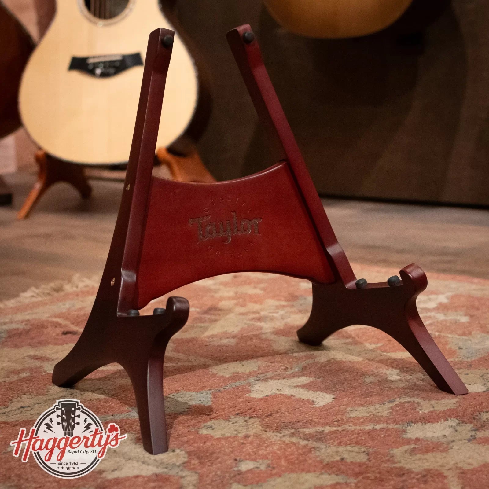 new Taylor Guitar Stand Mahogany Dark Finish haggertys 1
