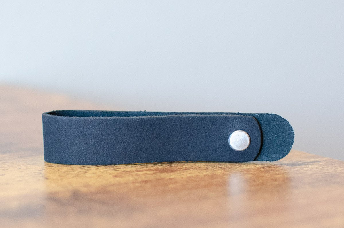 Taylor Strap Adapter - Black Leather