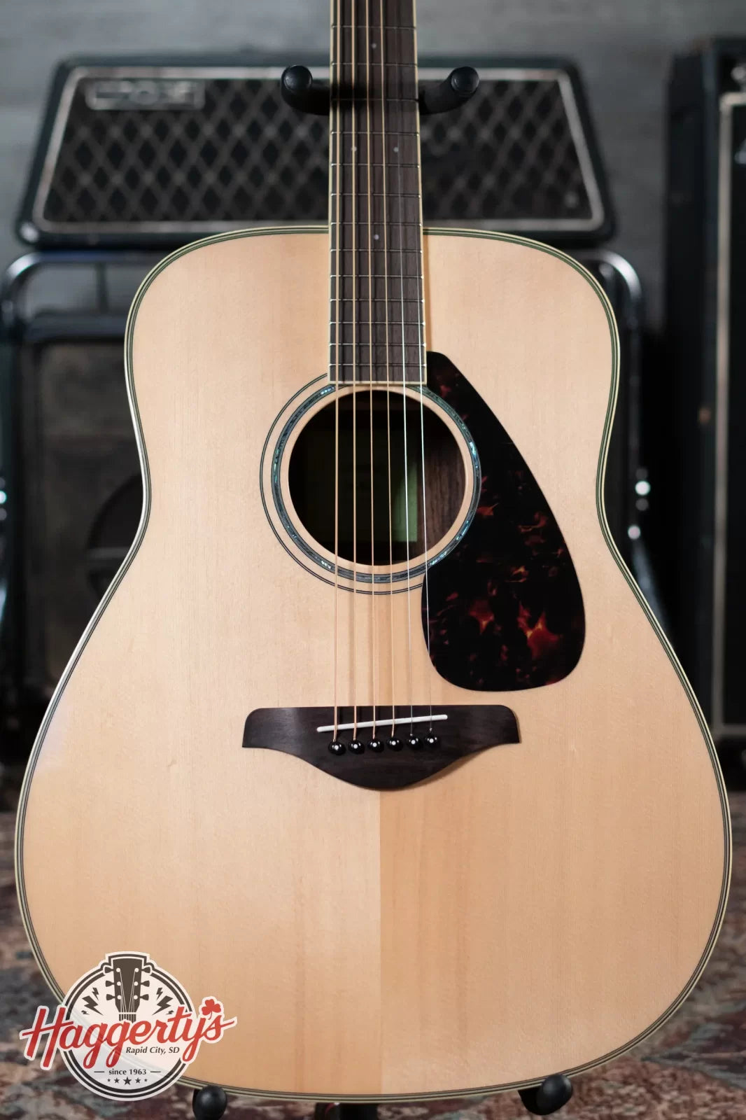 Yamaha FG830 Dreadnought Acoustic Guitar, Natural