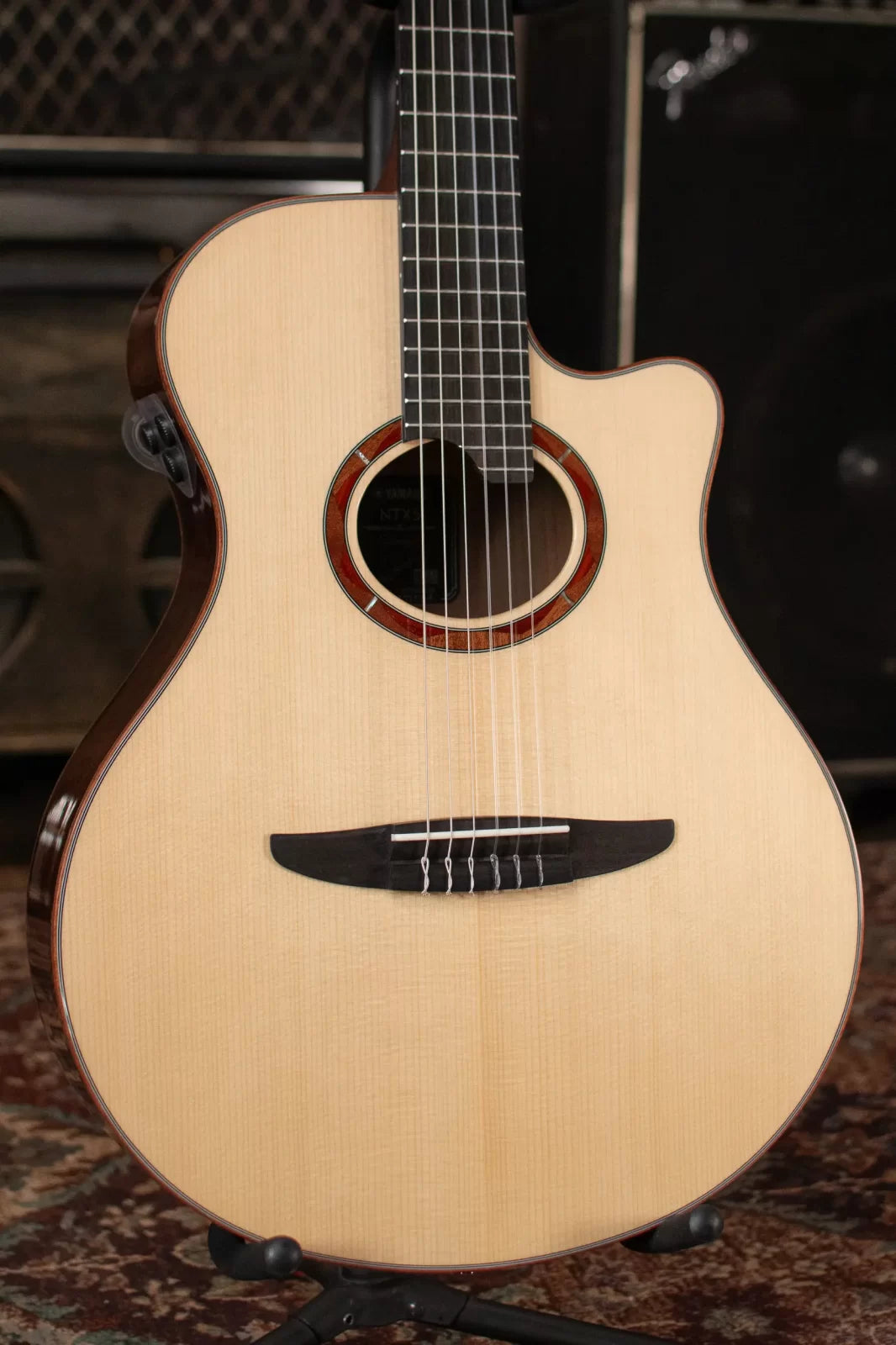 Yamaha NTX5 Acoustic/Electric Guitar - Natural with Gig Bag