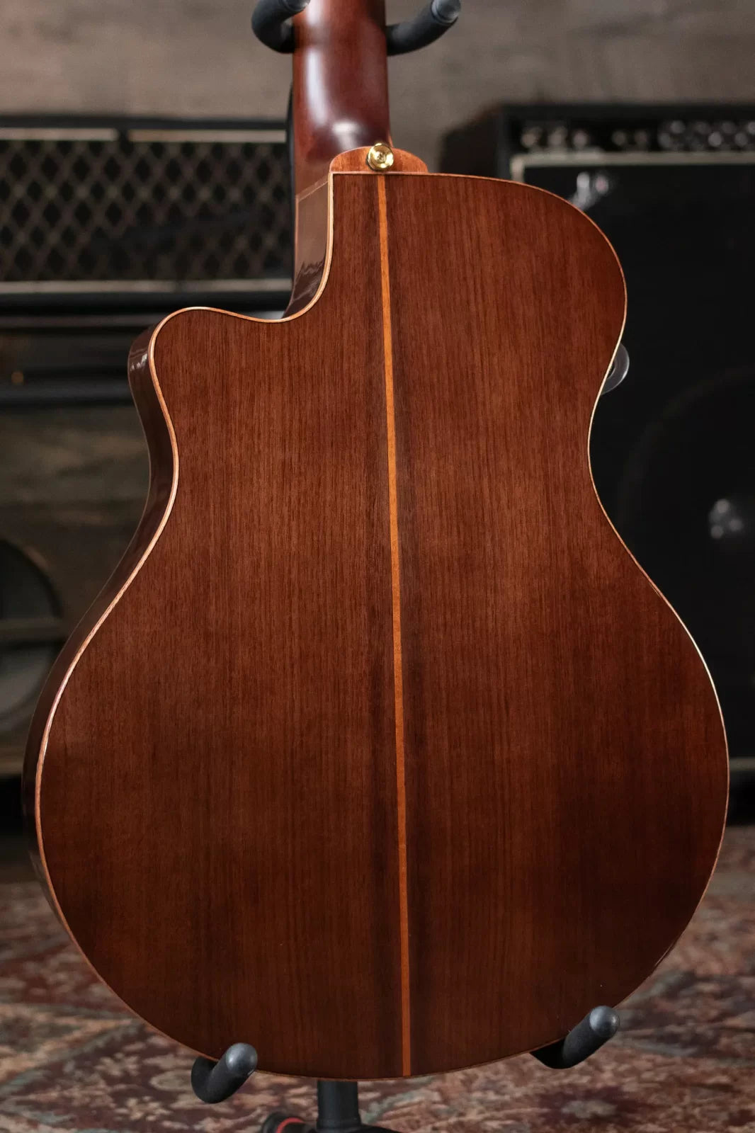 Yamaha NTX5 Acoustic/Electric Guitar - Natural with Gig Bag