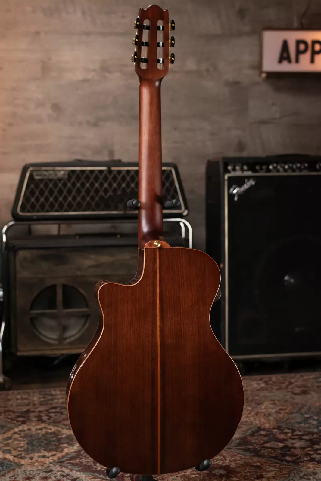 Yamaha NTX5 Acoustic/Electric Guitar - Natural with Gig Bag