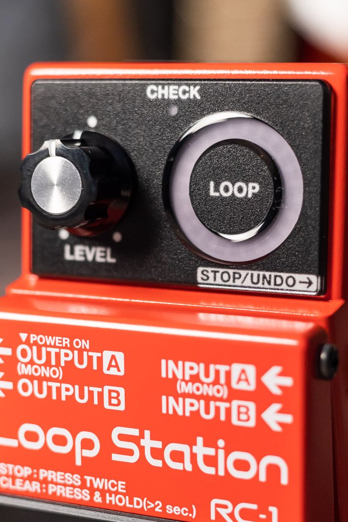 Boss RC-1 Loop Station - Guitar Looper Pedal