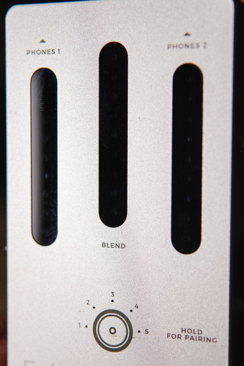Darkglass Element Cabism Headphone Bass Amp Pedal