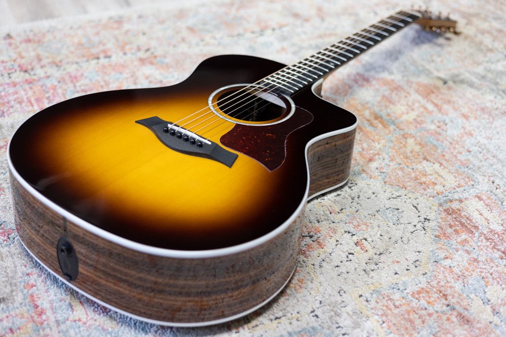 Taylor 214ce -SB DLX Acoustic/Electric Guitar with Deluxe Hardshell Case - Used Floor Model