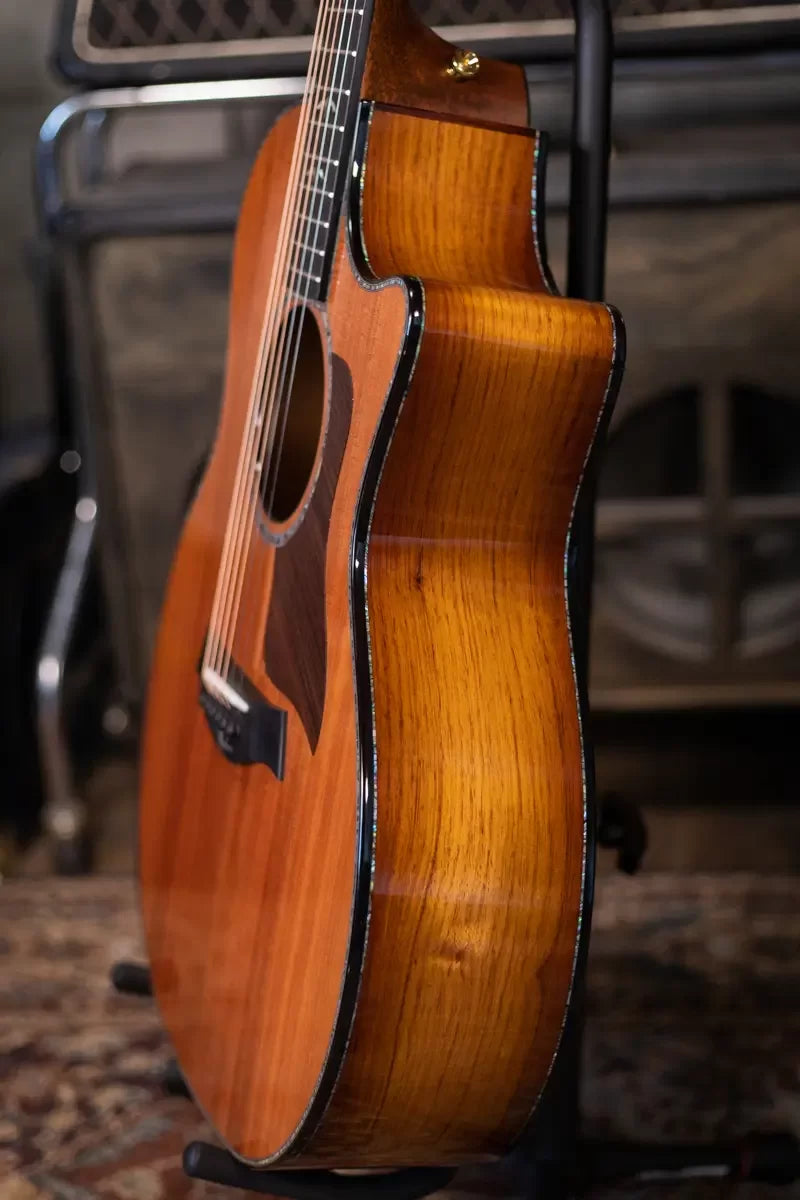 Taylor Custom Shop Grand Auditorium Honduran Rosewood/Sinker Redwood with Hardshell Case - Factory Demo