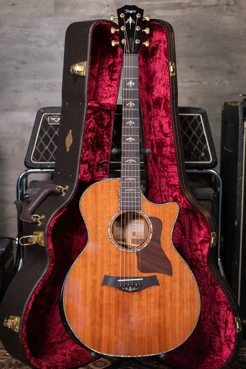 Taylor Custom Shop Grand Auditorium Honduran Rosewood/Sinker Redwood with Hardshell Case - Factory Demo