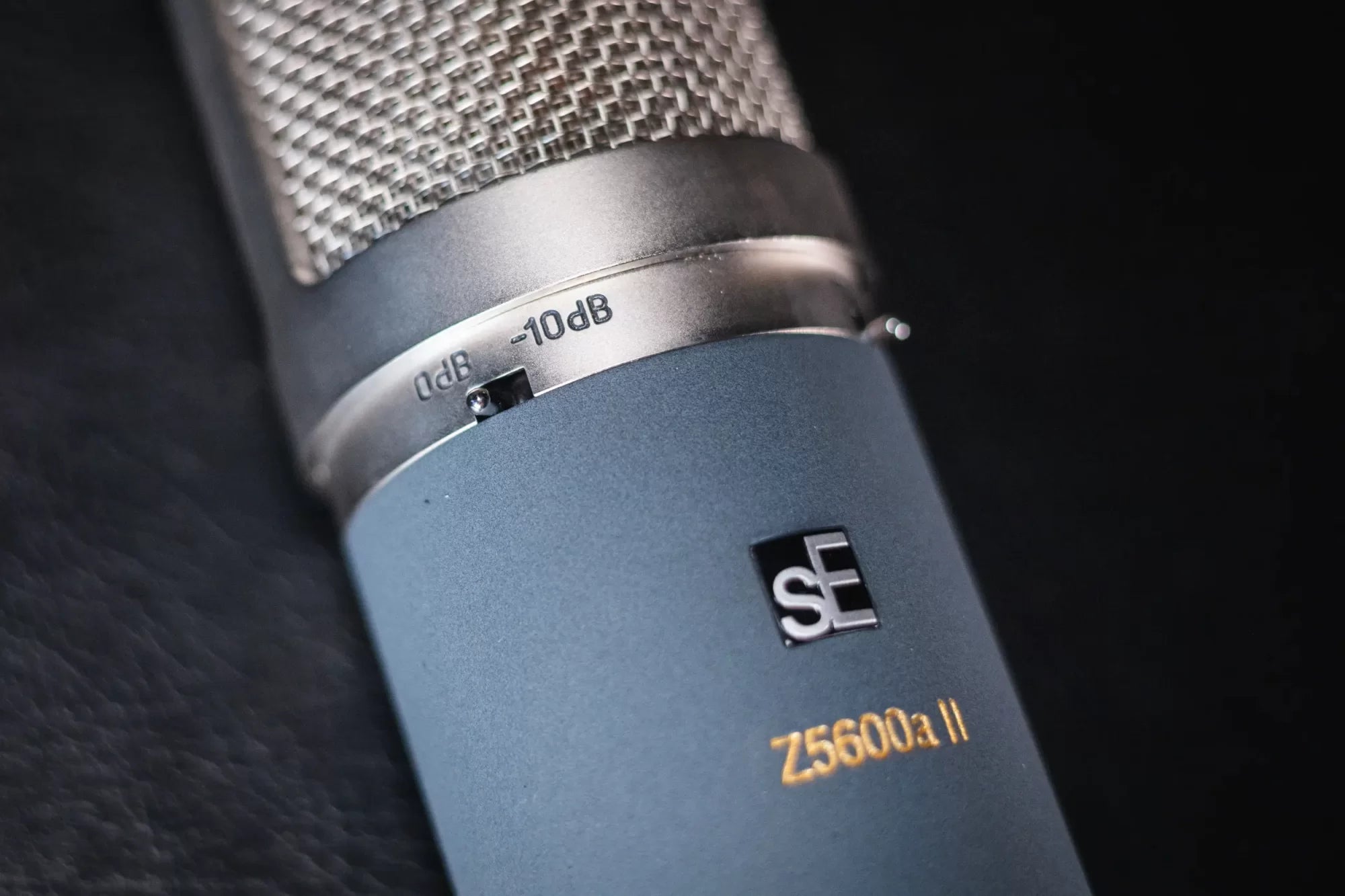 (RTO) SE Electronics Z5600a II Tube Microphone - Used