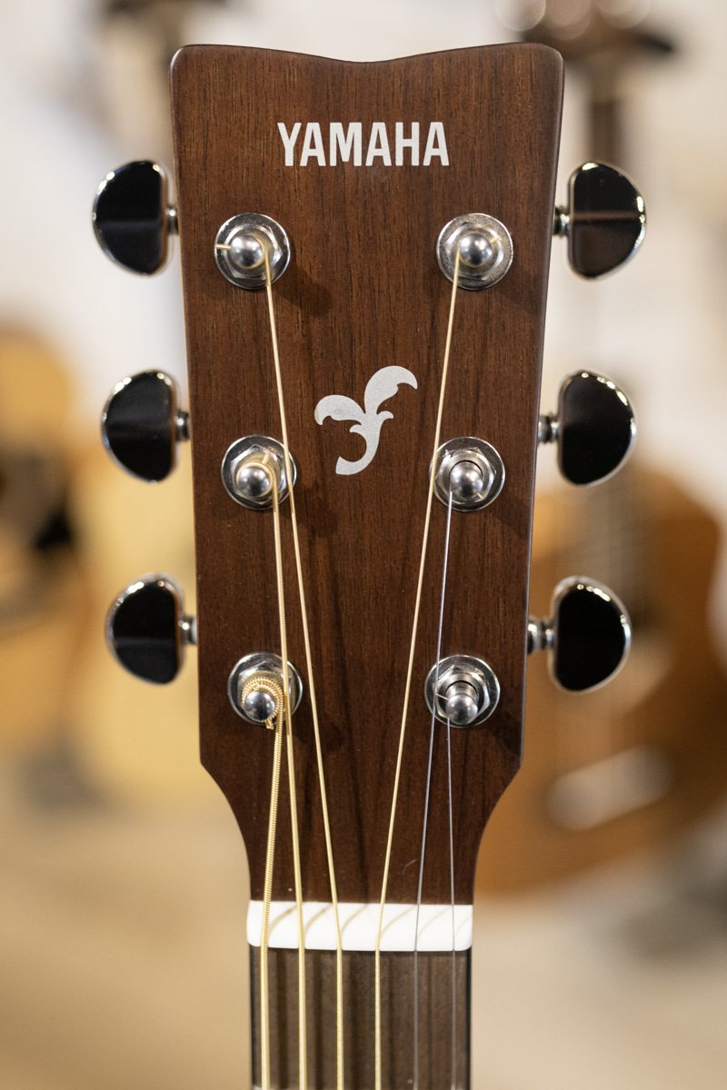 Yamaha FG800J NT Dreadnought Acoustic Guitar - Natural