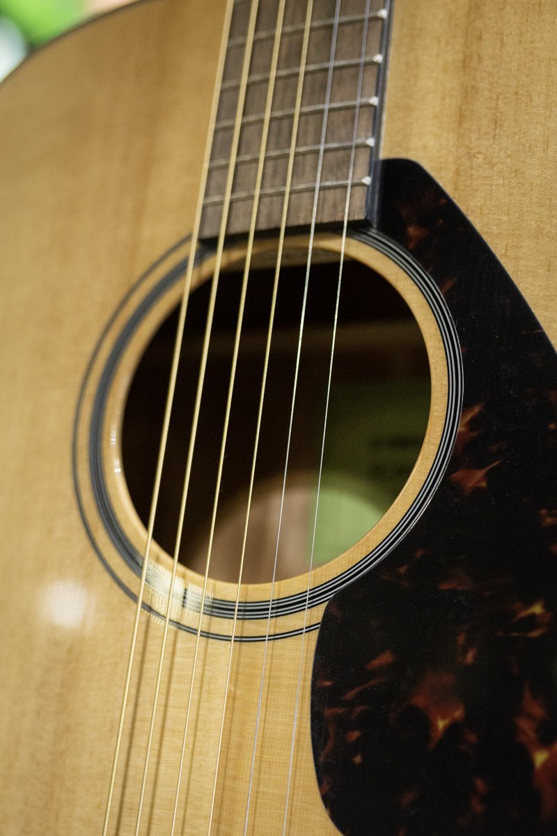 Yamaha FG800J NT Dreadnought Acoustic Guitar - Natural