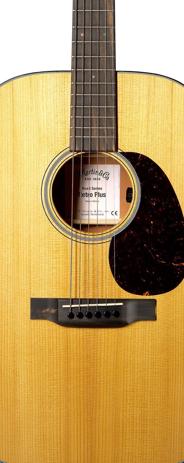 Martin 000E Retro Plus Acoustic/Electric Guitar with Gig Bag