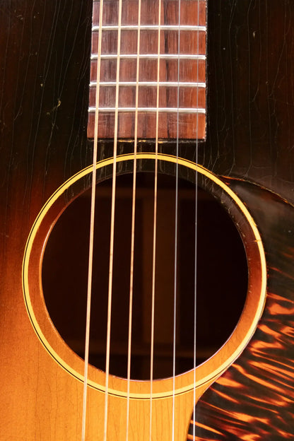 Gibson 1948 LG-2 Acoustic Guitar with Hardshell Case - Used