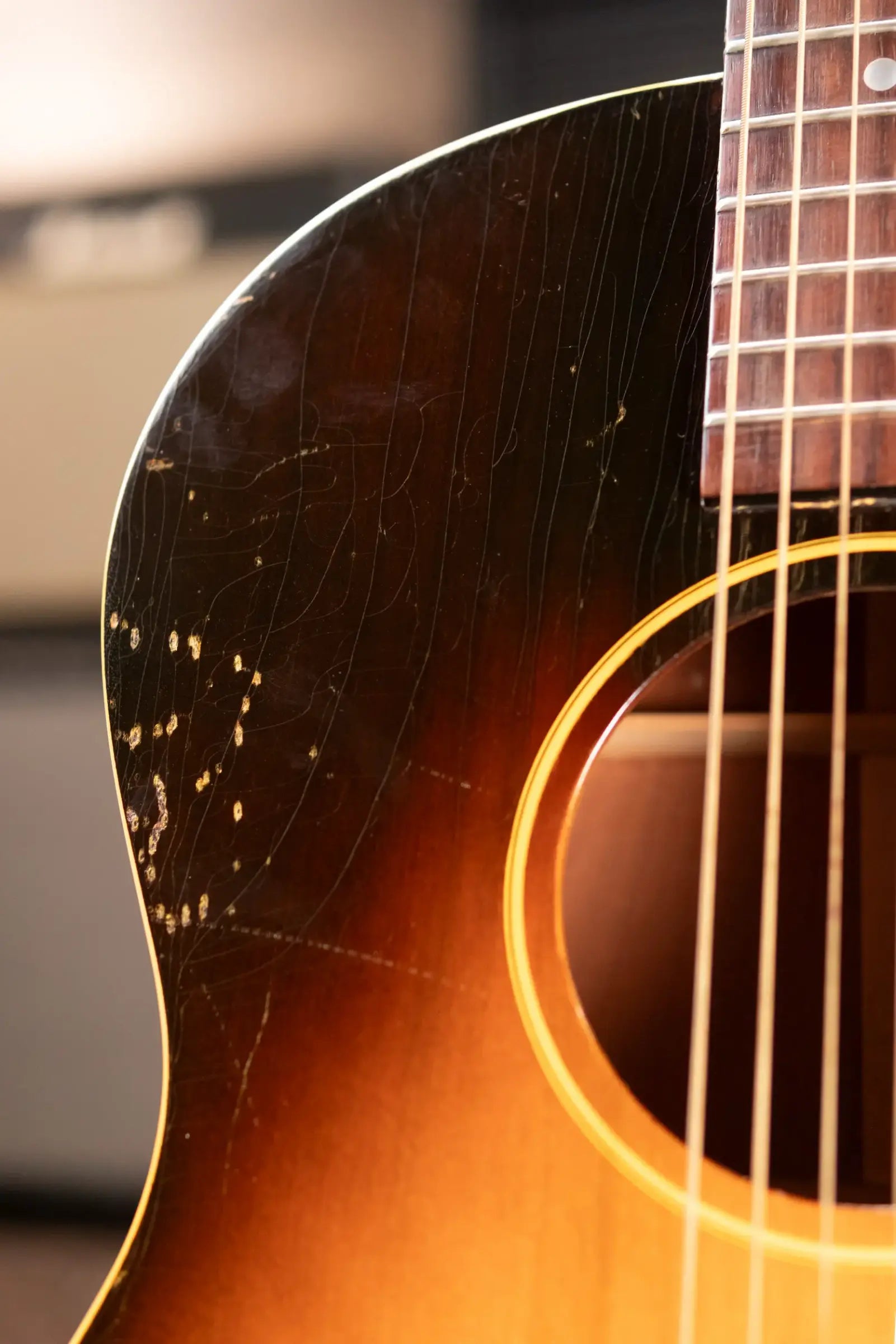 Gibson 1948 LG-2 Acoustic Guitar with Hardshell Case - Used