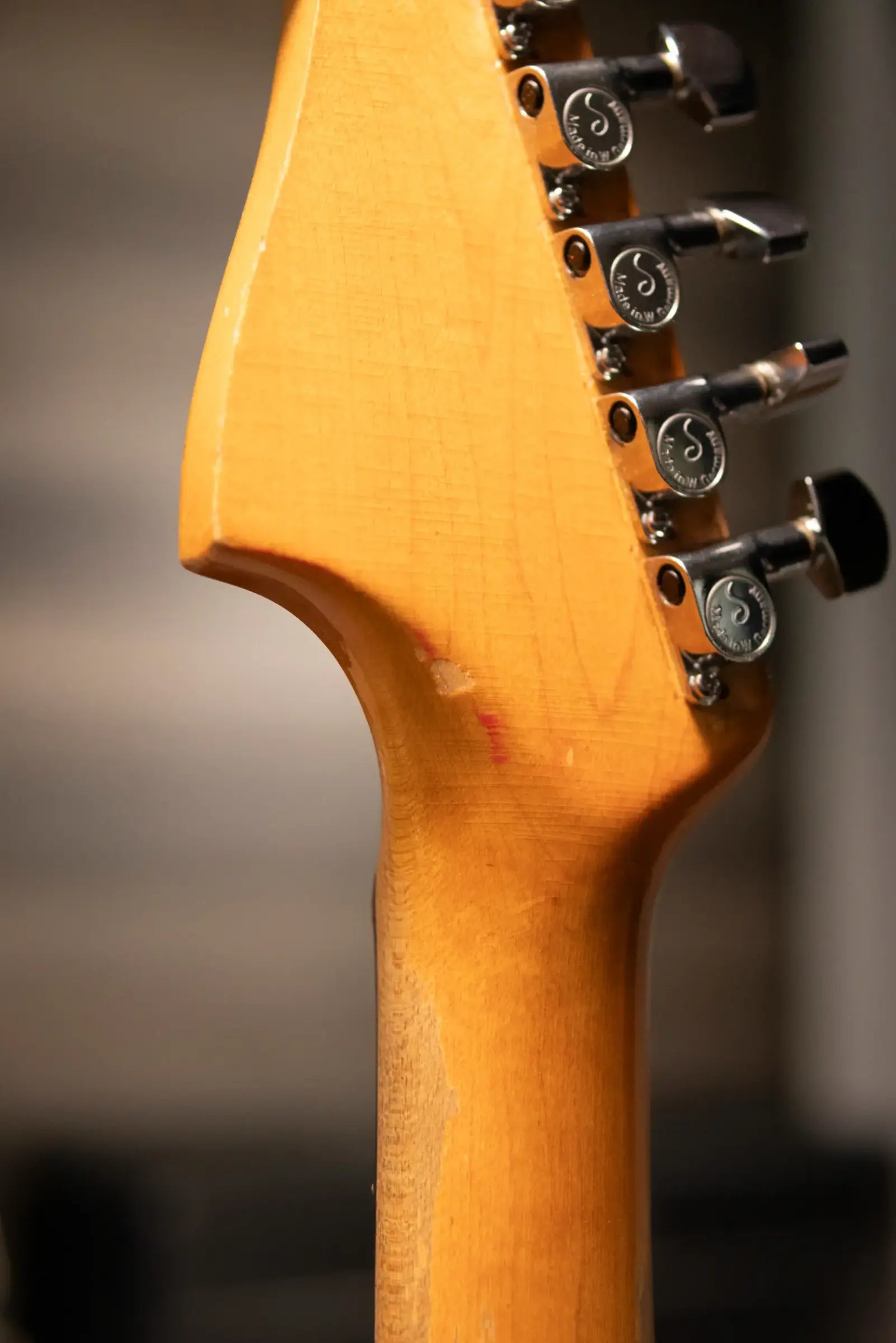 1962 Fender Jazzmaster Electric Guitar - 3-Tone Sunburst with Hardshell Case - Used