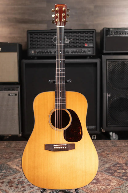 Martin 1962 D-18 Acoustic Guitar with Hardshell Case - Used