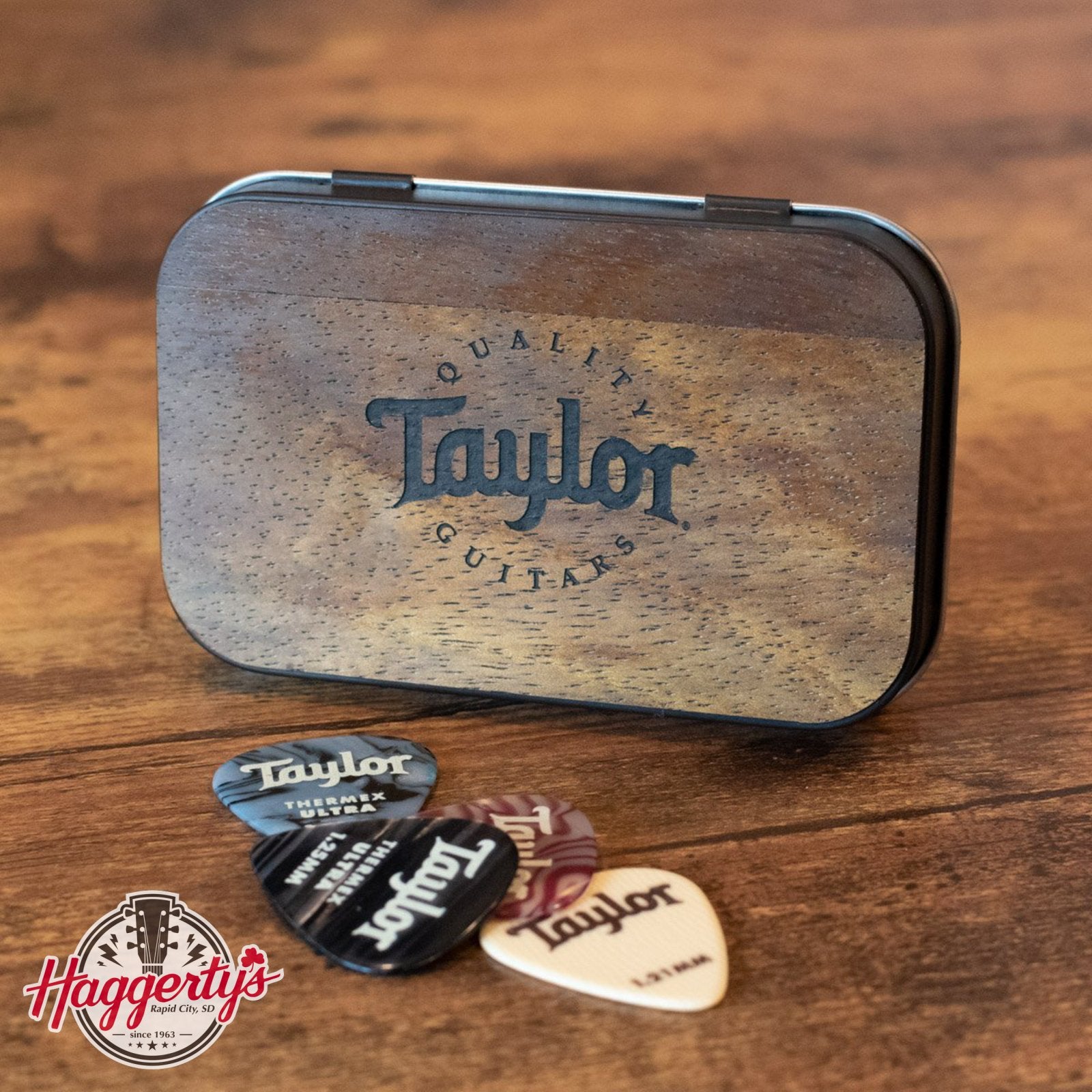 Taylor Darktone Series Pick Tin – Collector’s Edition
