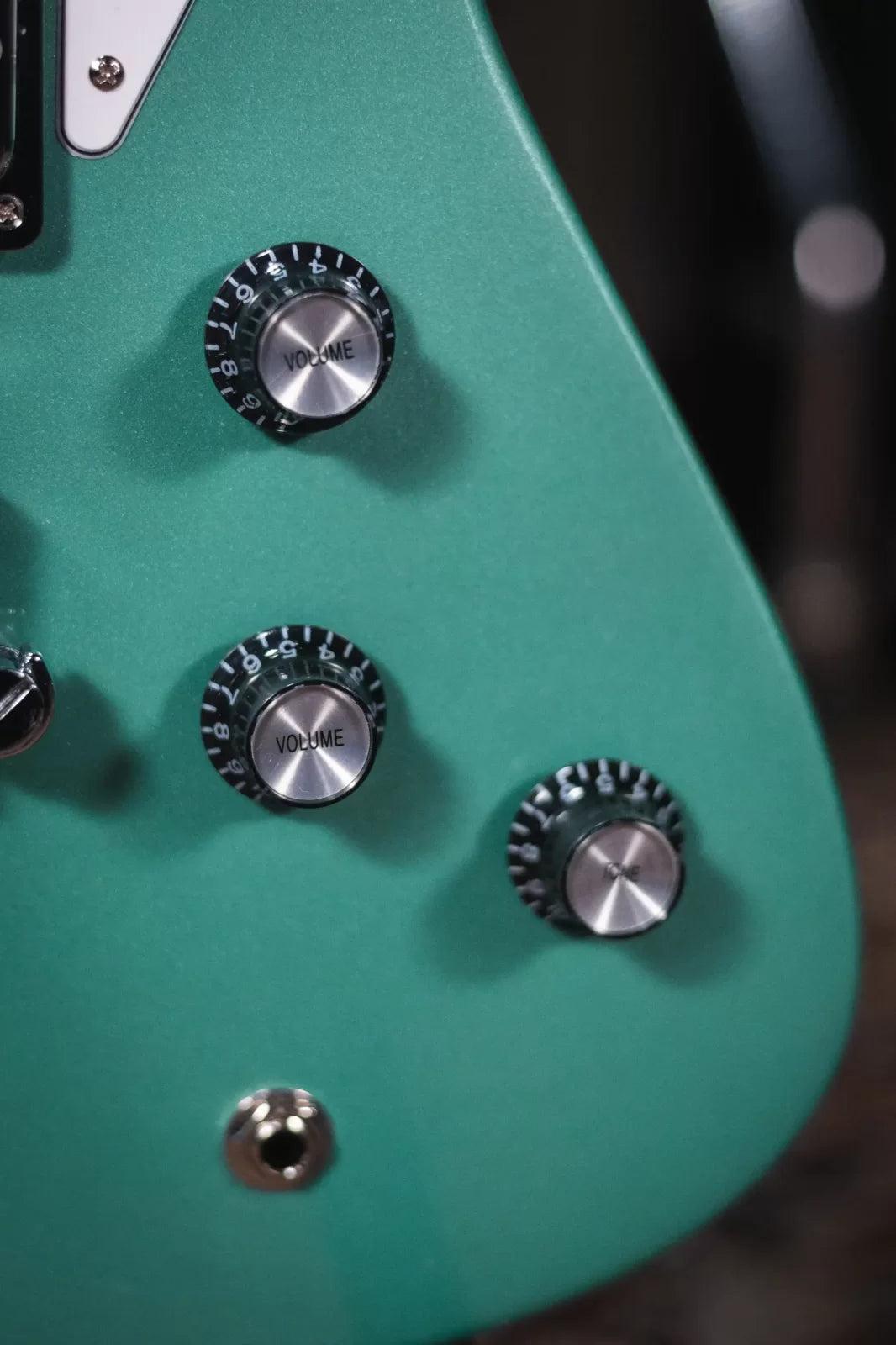 Gibson Non-Reverse Thunderbird - Inverness Green with Hardshell Case - Floor Model