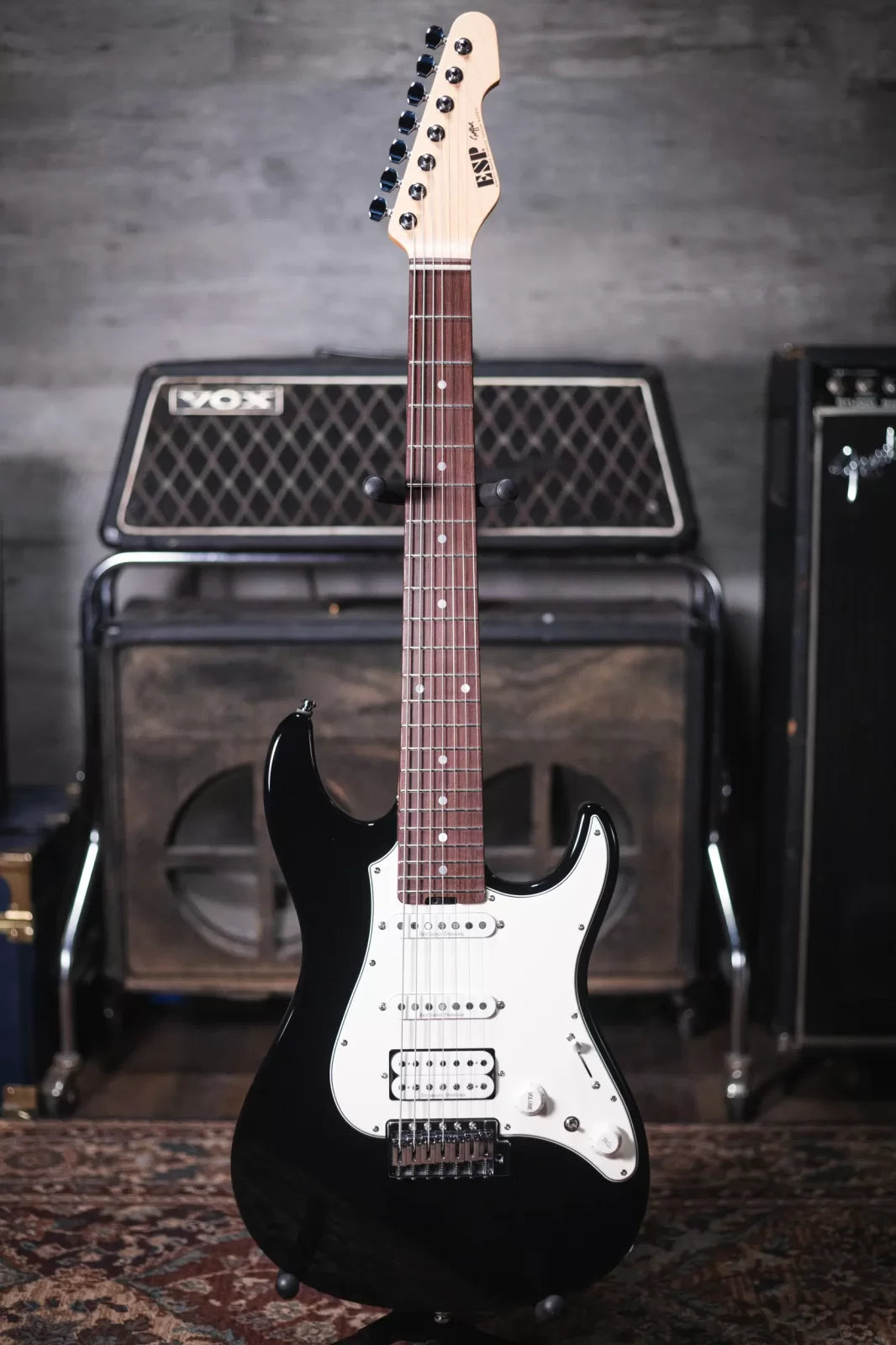 ESP SNAPPER 7 7-String Electric Guitar - Black with Hardshell Case