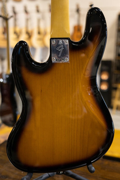 Fender Gold Foil Jazz Bass, Ebony Fingerboard, 2-Color Sunburst - Deluxe Gig Bag - Floor Model