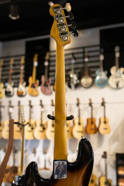 Fender Gold Foil Jazz Bass, Ebony Fingerboard, 2-Color Sunburst - Deluxe Gig Bag - Floor Model Demo