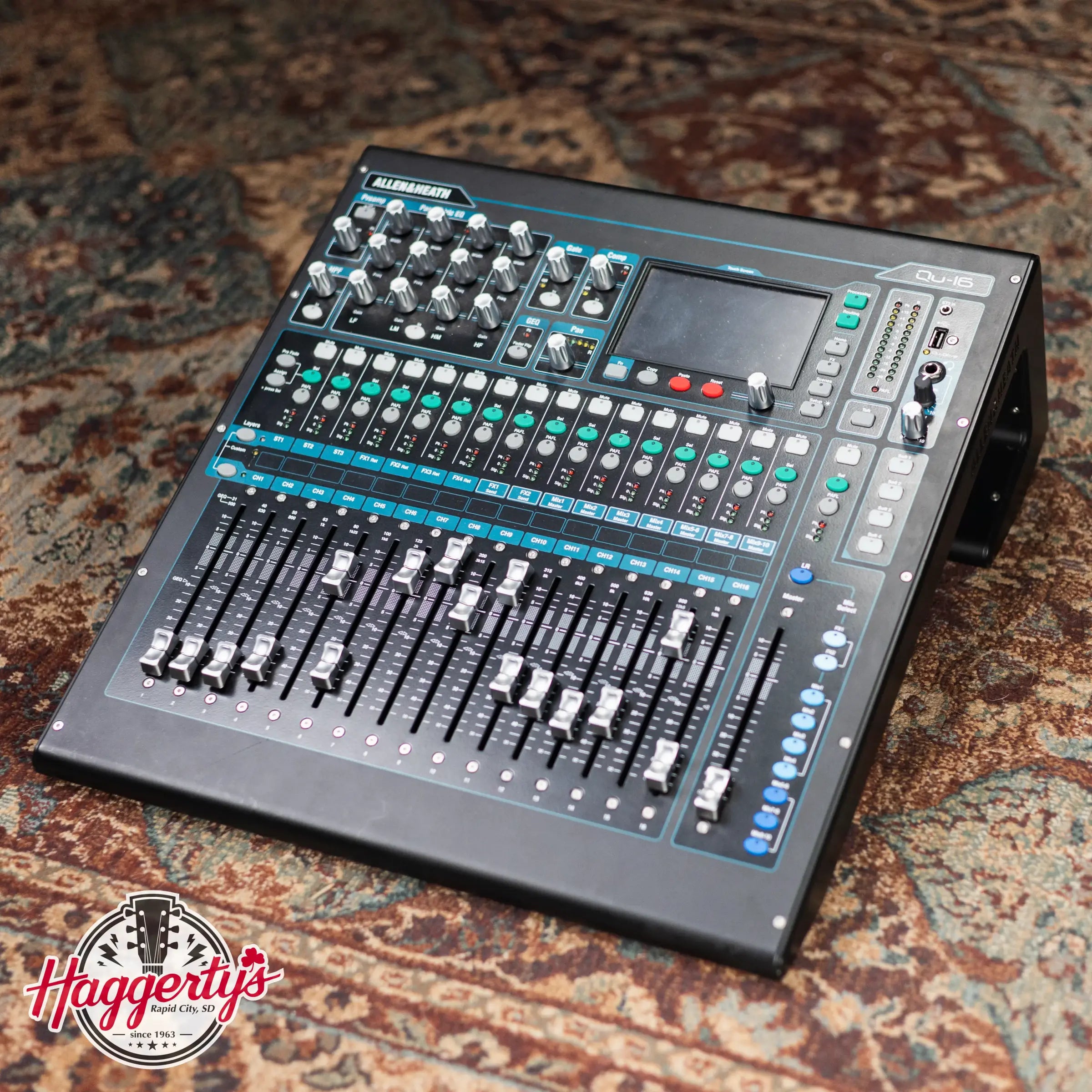 Allen and Heath QU-16 Chrome Edition 16-Channel Digital Mixer - Used