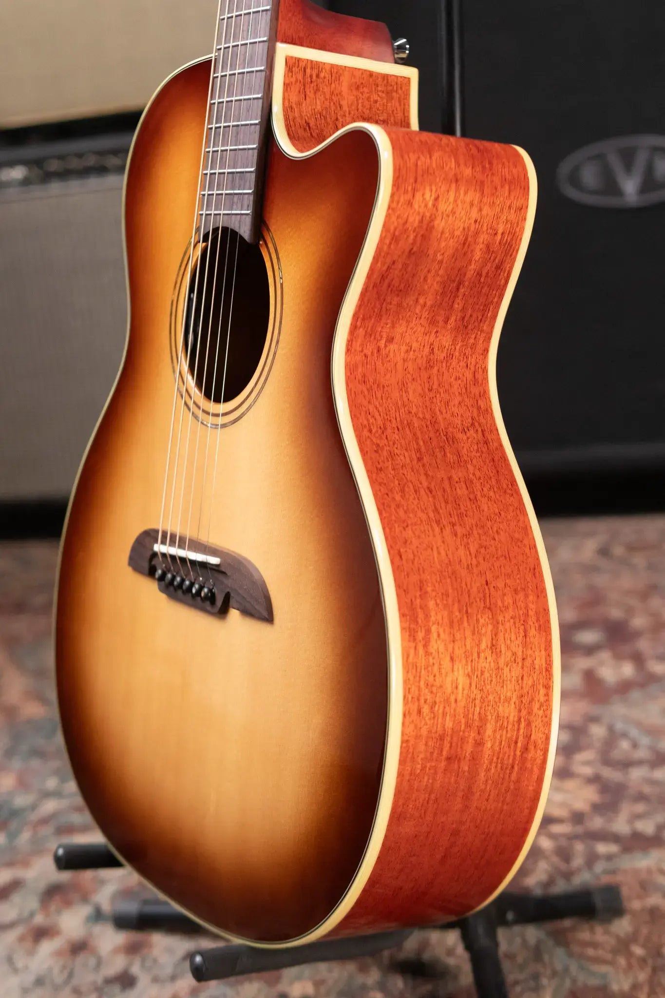 Alvarez Masterworks MF60ce Folk/OM Acoustic/Electric Guitar - Shadowburst with Hardshell Case