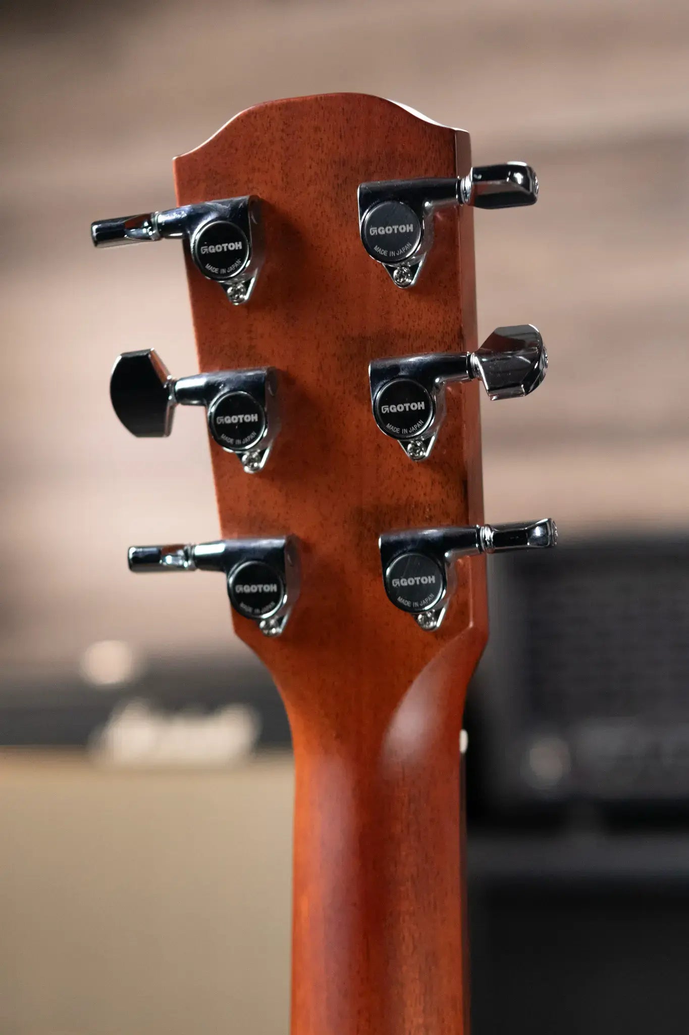 Alvarez Yairi FY70ce Acoustic/Electric Guitar - Shadowburst with Hardshell Case